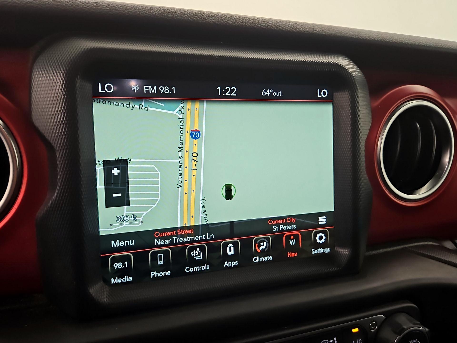 Thumbnail: 2022 Jeep Wrangler - 14