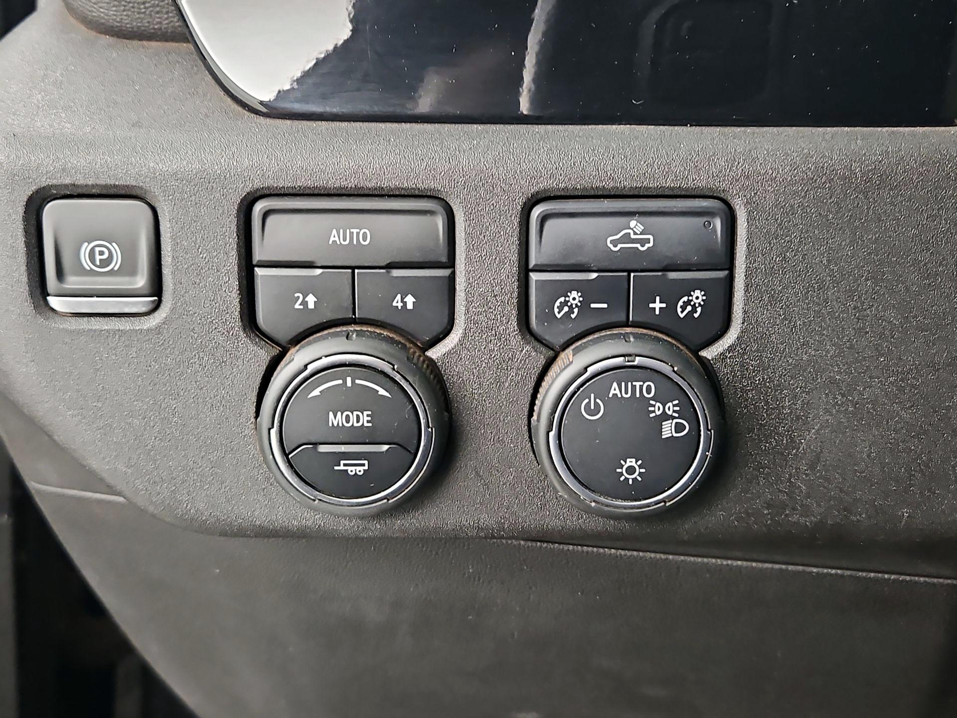Thumbnail: 2023 Chevrolet Silverado 1500 - 13