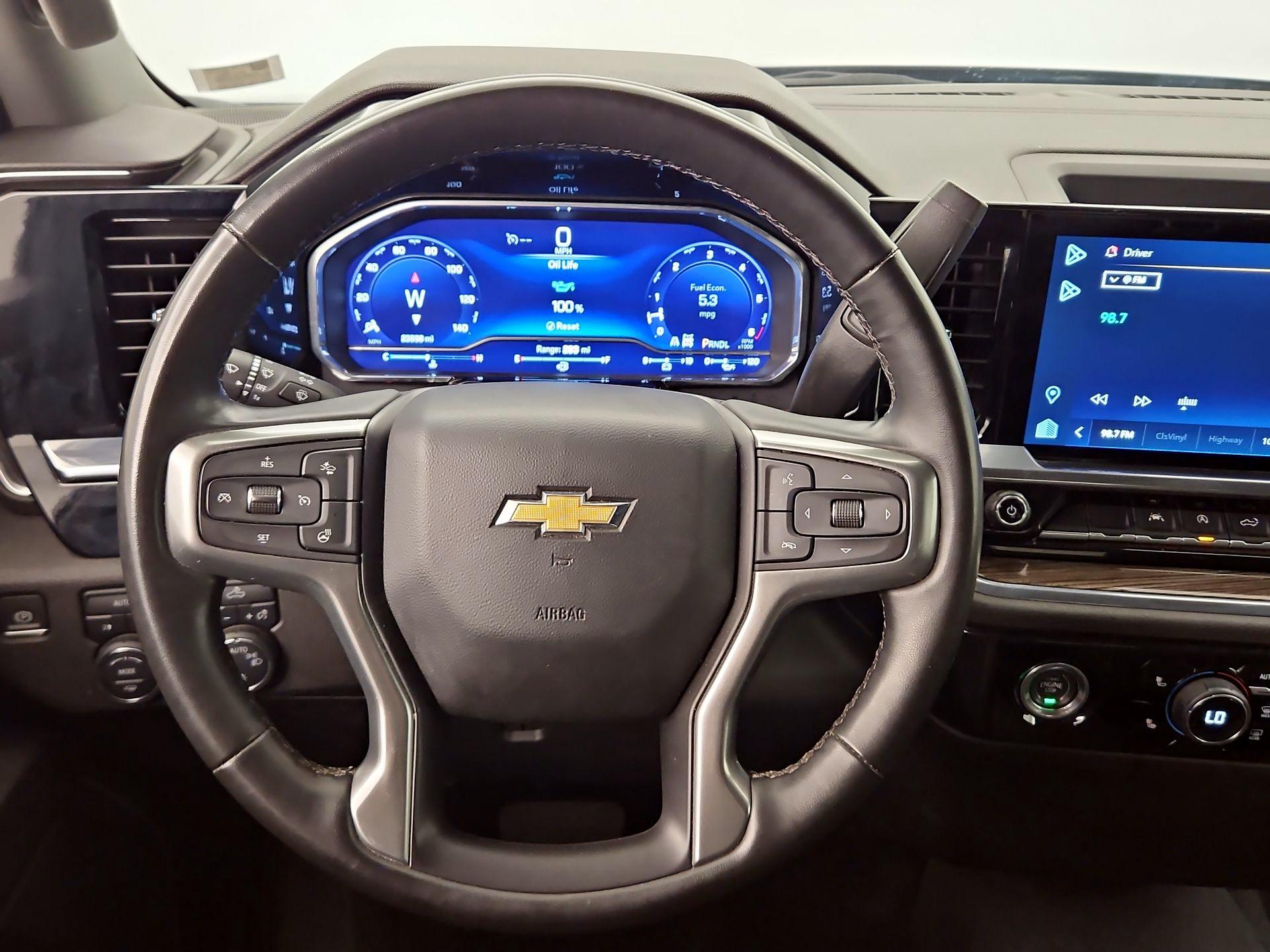 Thumbnail: 2023 Chevrolet Silverado 1500 - 10