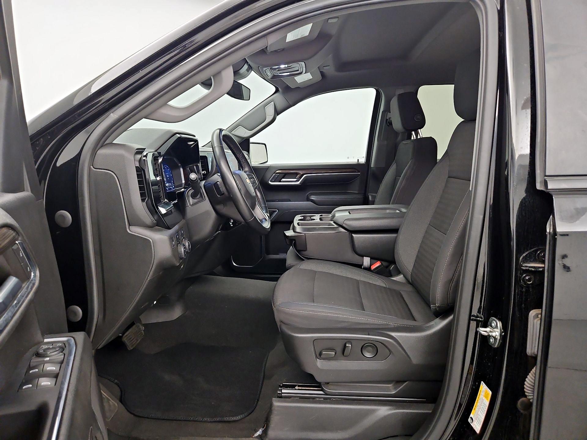 Thumbnail: 2023 Chevrolet Silverado 1500 - 11