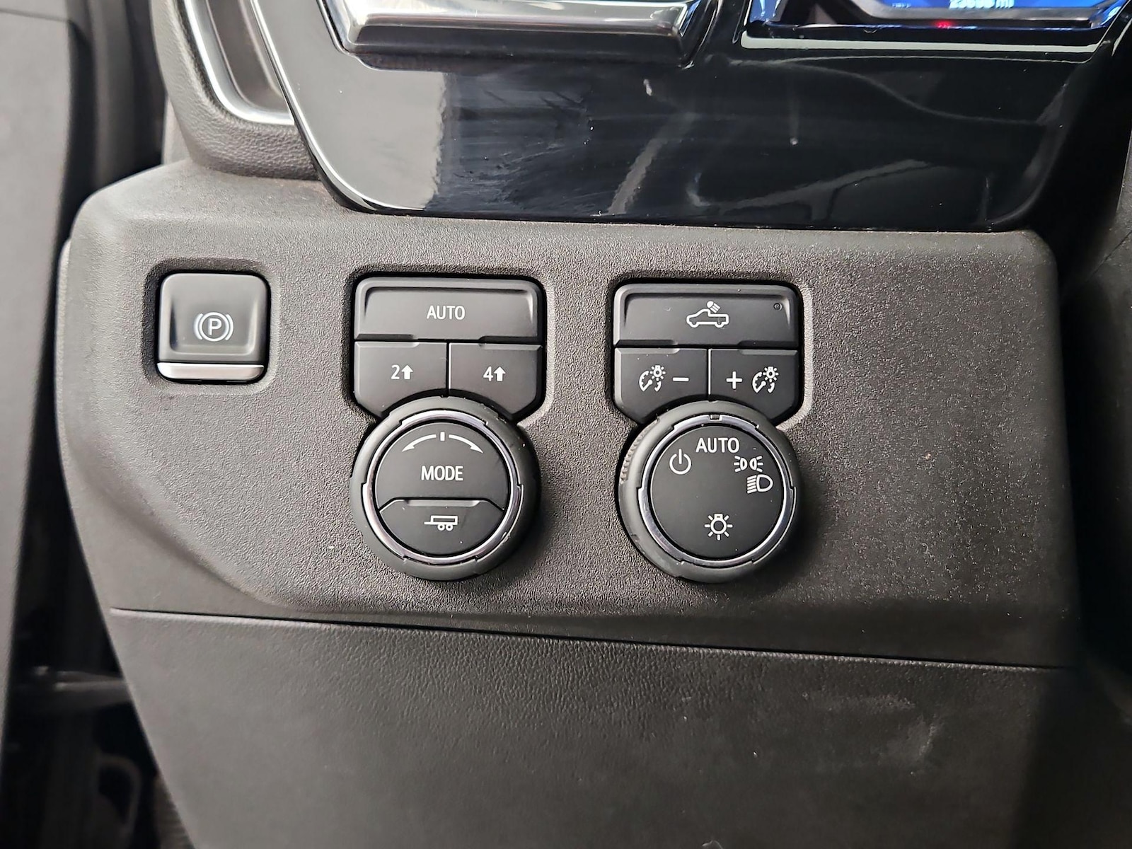 2023 Chevrolet Silverado 1500 LT - Photo 14