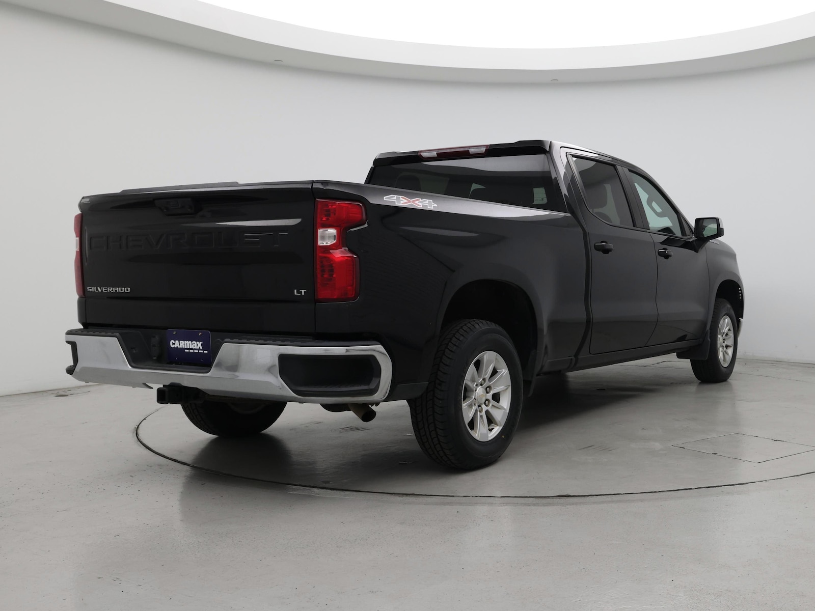 2023 Chevrolet Silverado 1500 LT - Photo 9