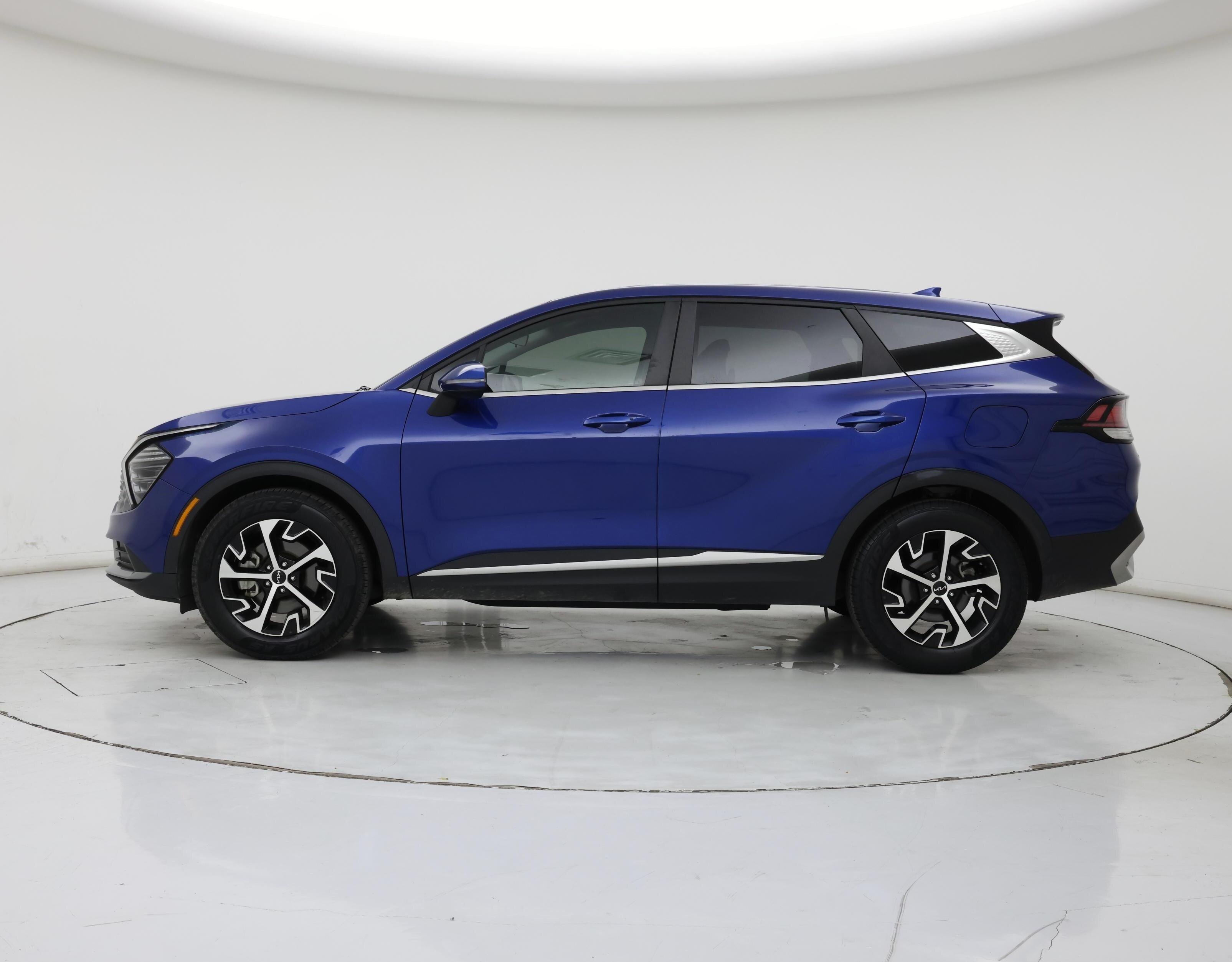 Thumbnail: 2024 Kia Sportage - 3