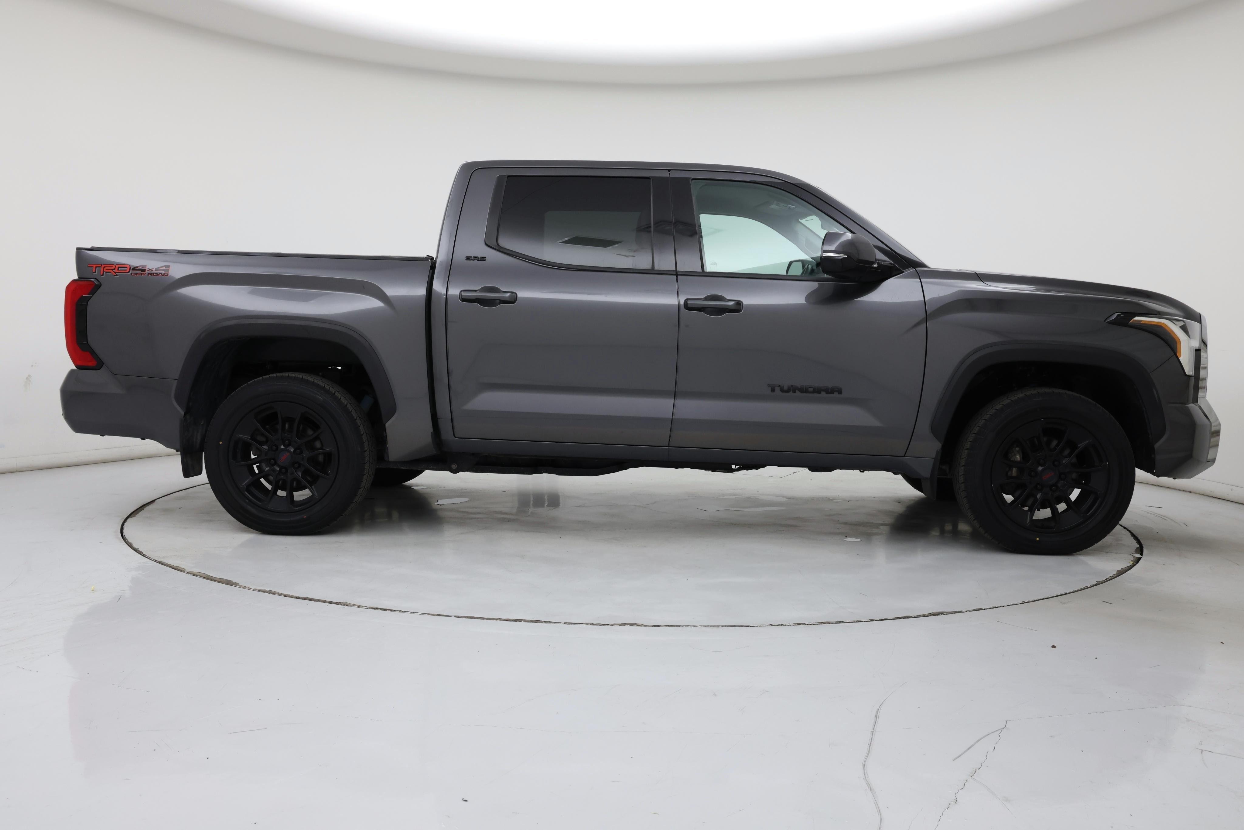 Thumbnail: 2023 Toyota Tundra - 7