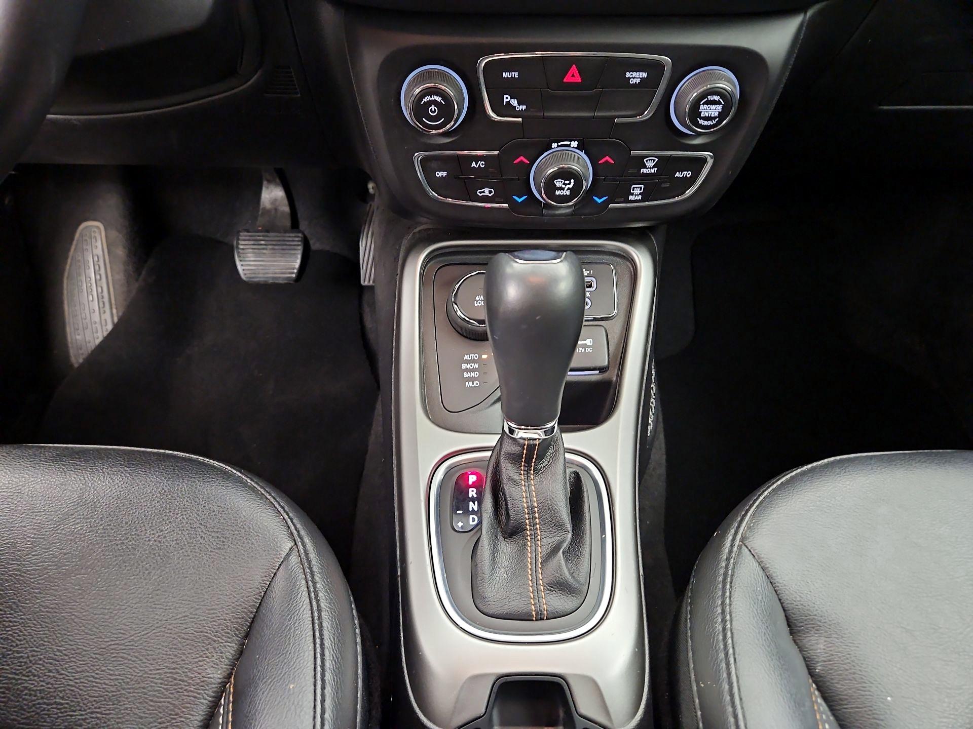Thumbnail: 2020 Jeep Compass - 18