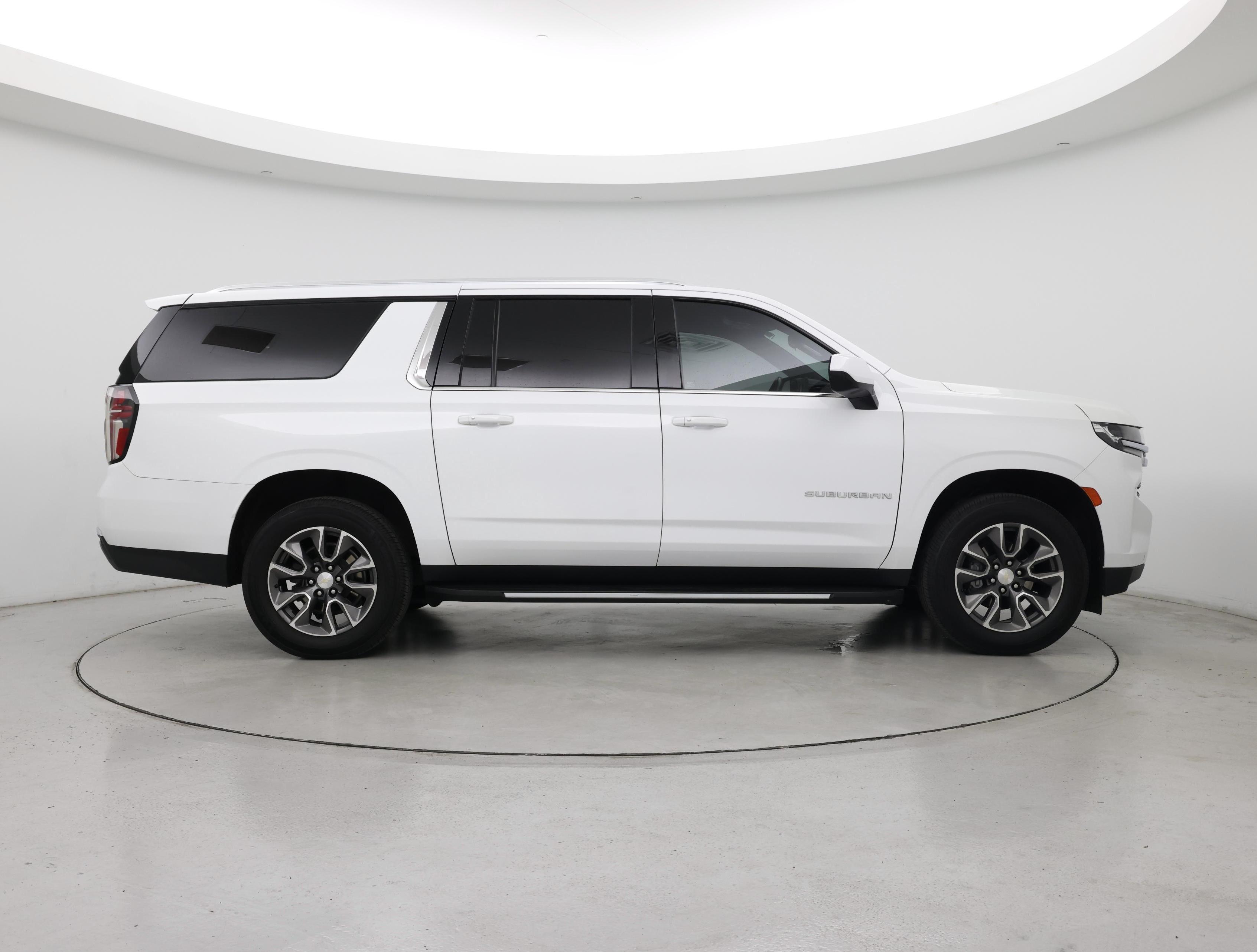 Thumbnail: 2023 Chevrolet Suburban - 7