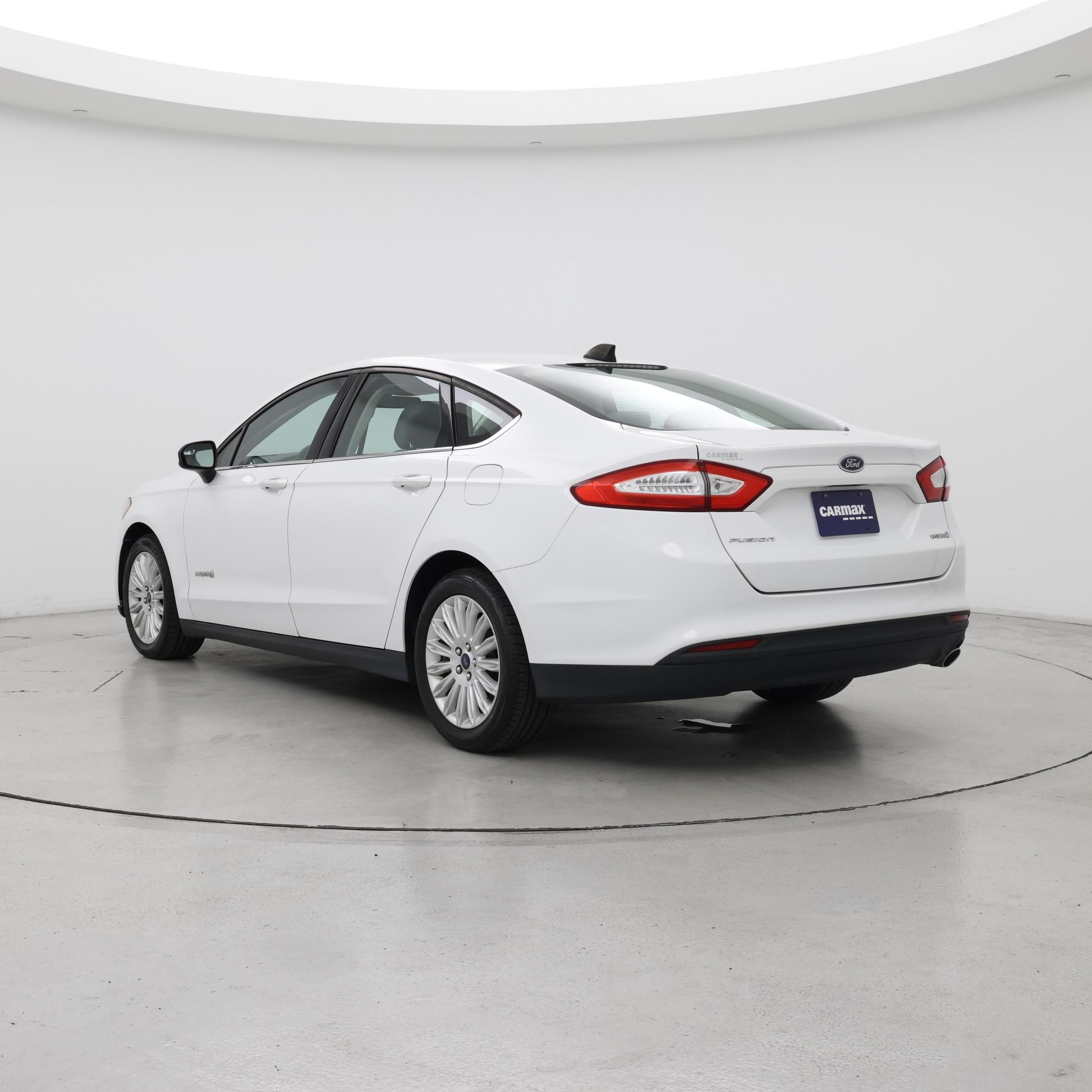 Thumbnail: 2014 Ford Fusion - 2