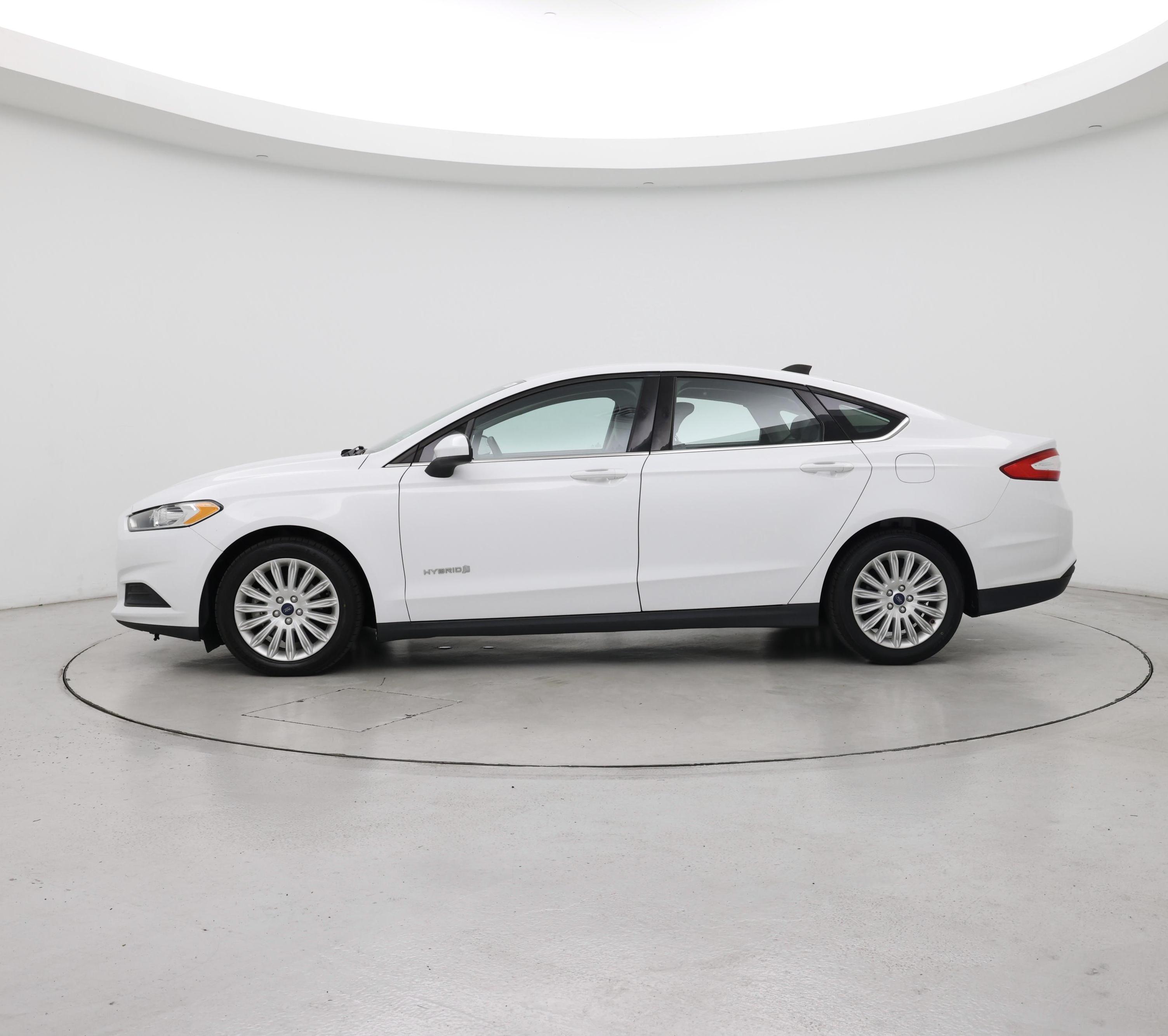 Thumbnail: 2014 Ford Fusion - 3