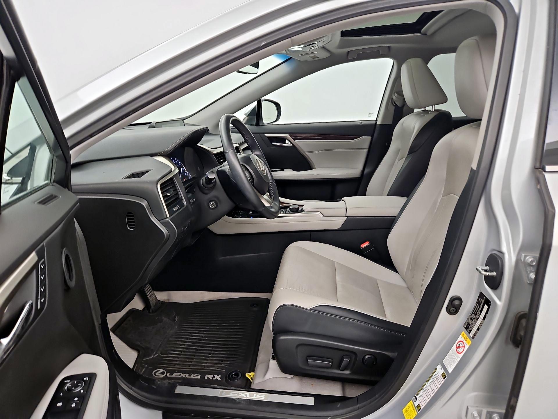 Thumbnail: 2016 Lexus RX - 11