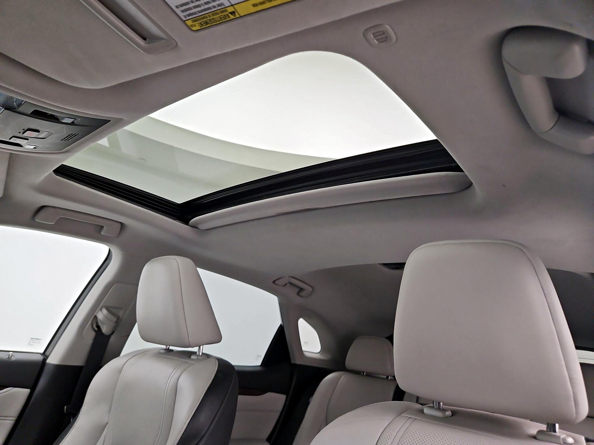Thumbnail: 2016 Lexus RX - 19