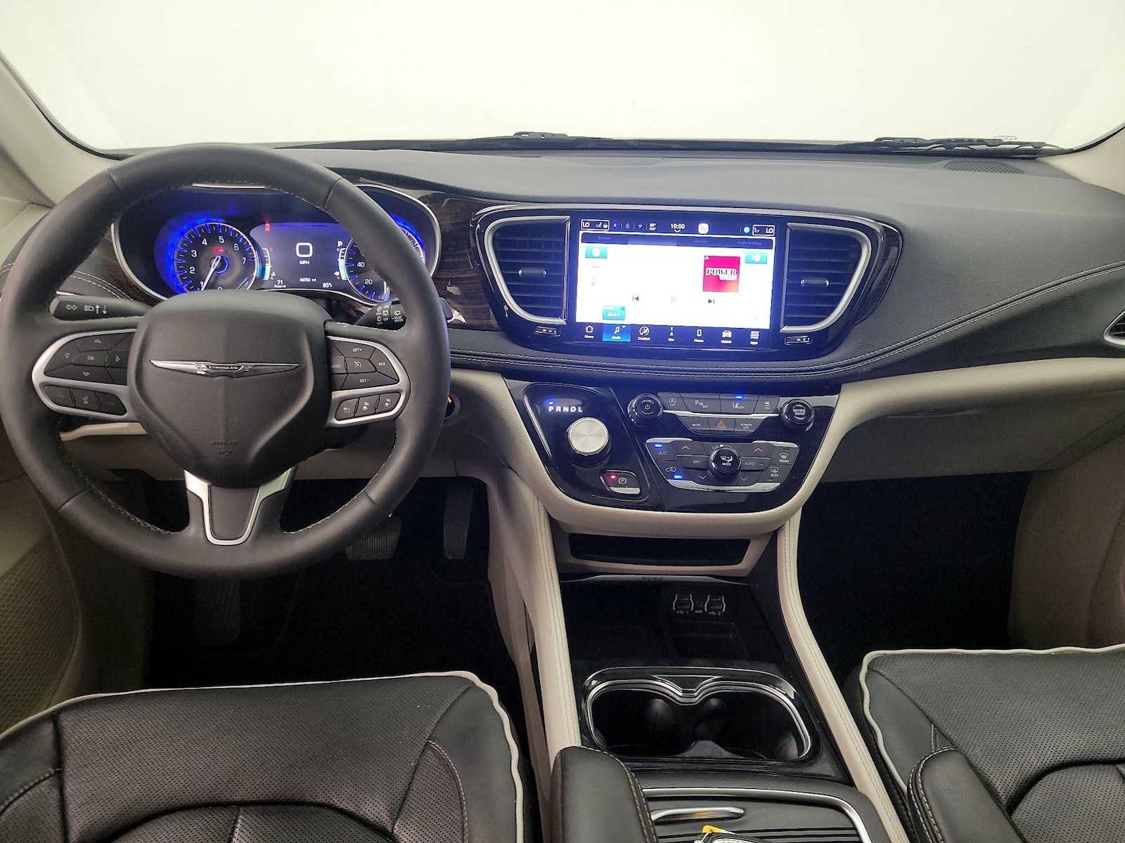 2023 Chrysler Pacifica Limited - Photo 10