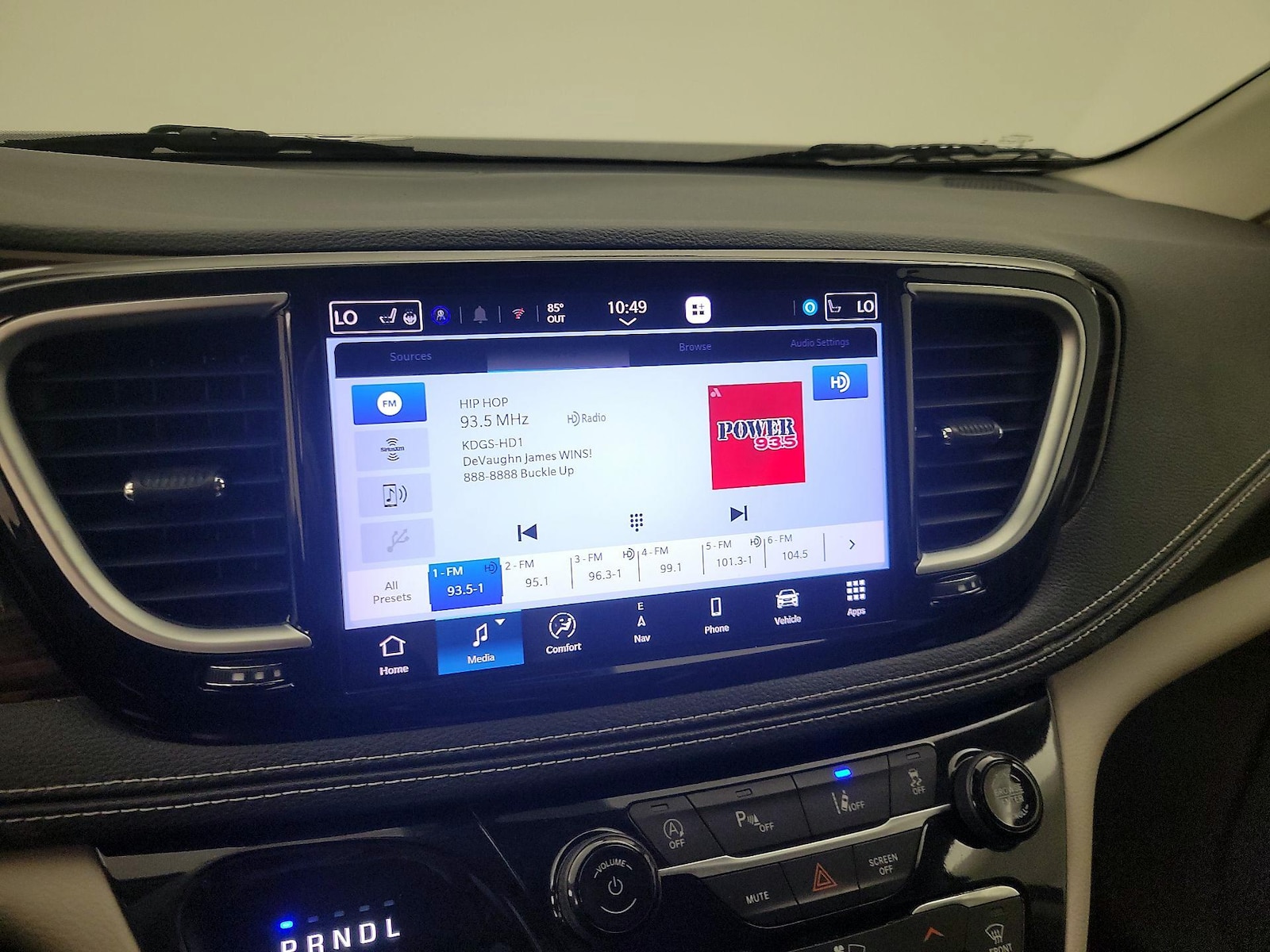 2023 Chrysler Pacifica Limited - Photo 16