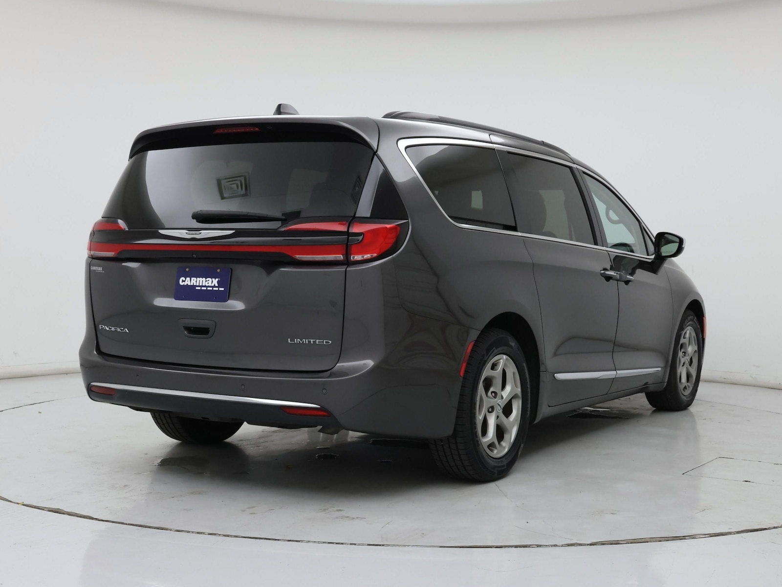 2023 Chrysler Pacifica Limited - Photo 9