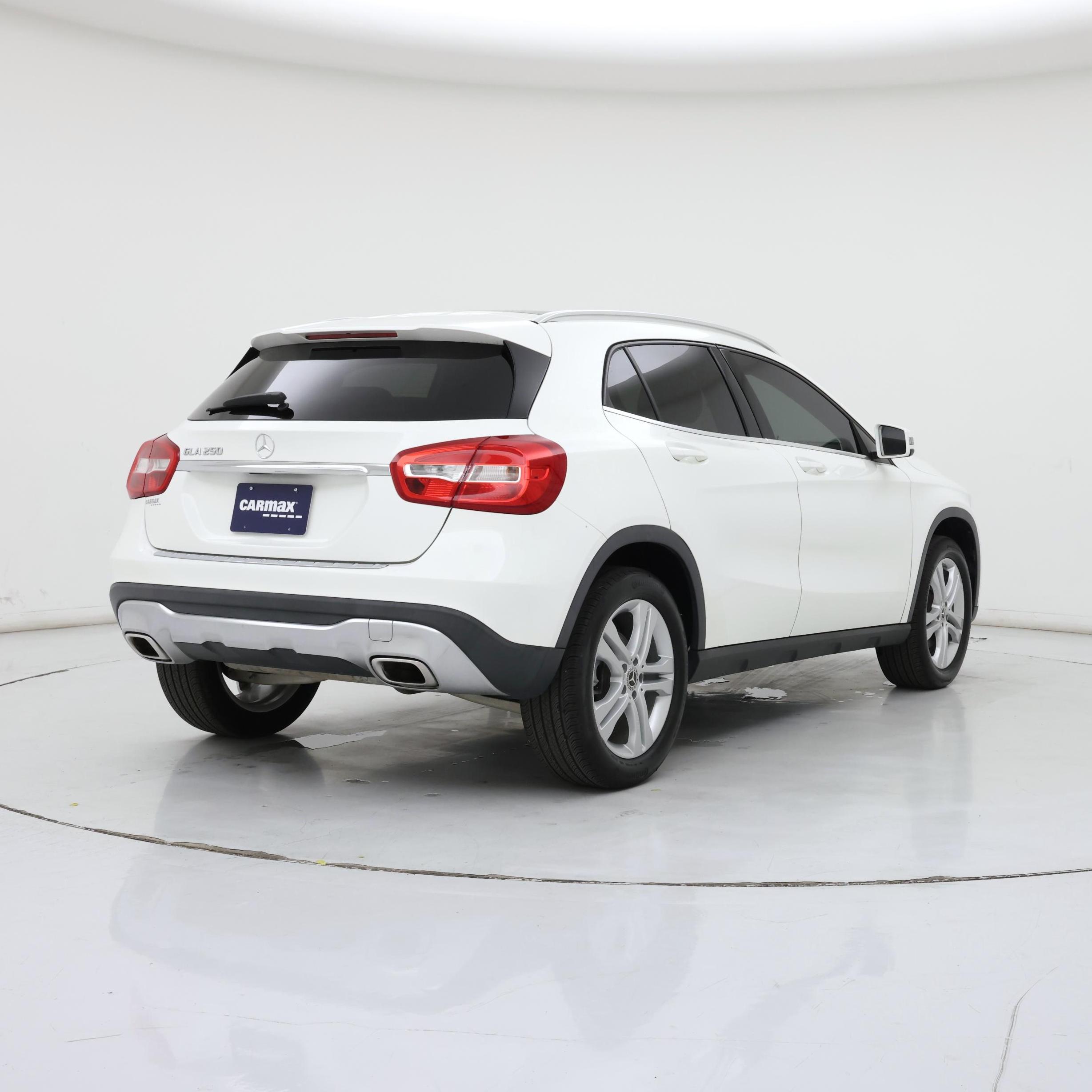 Thumbnail: 2020 Mercedes-Benz GLA - 8