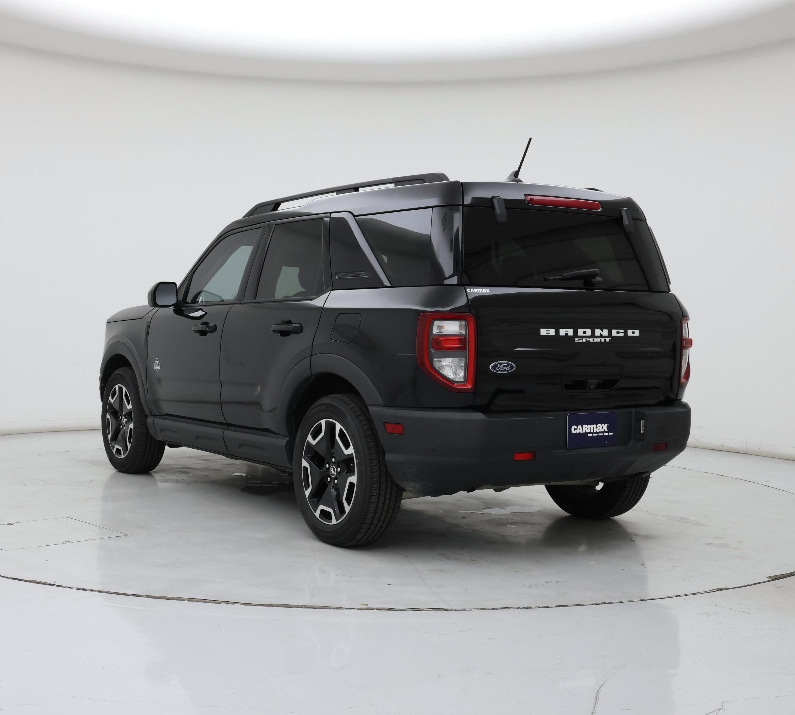 Thumbnail: 2021 Ford Bronco Sport - 2
