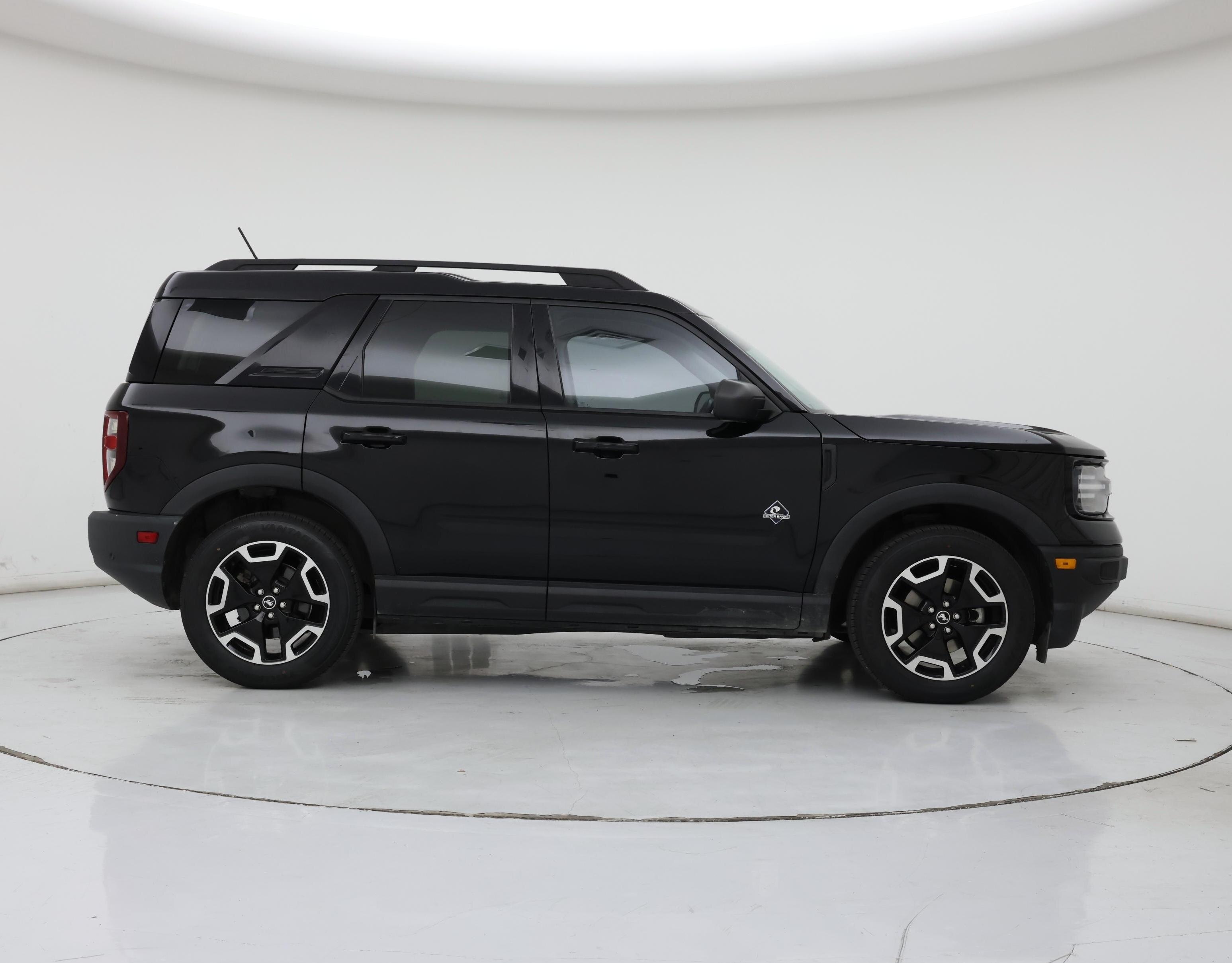 Thumbnail: 2021 Ford Bronco Sport - 7