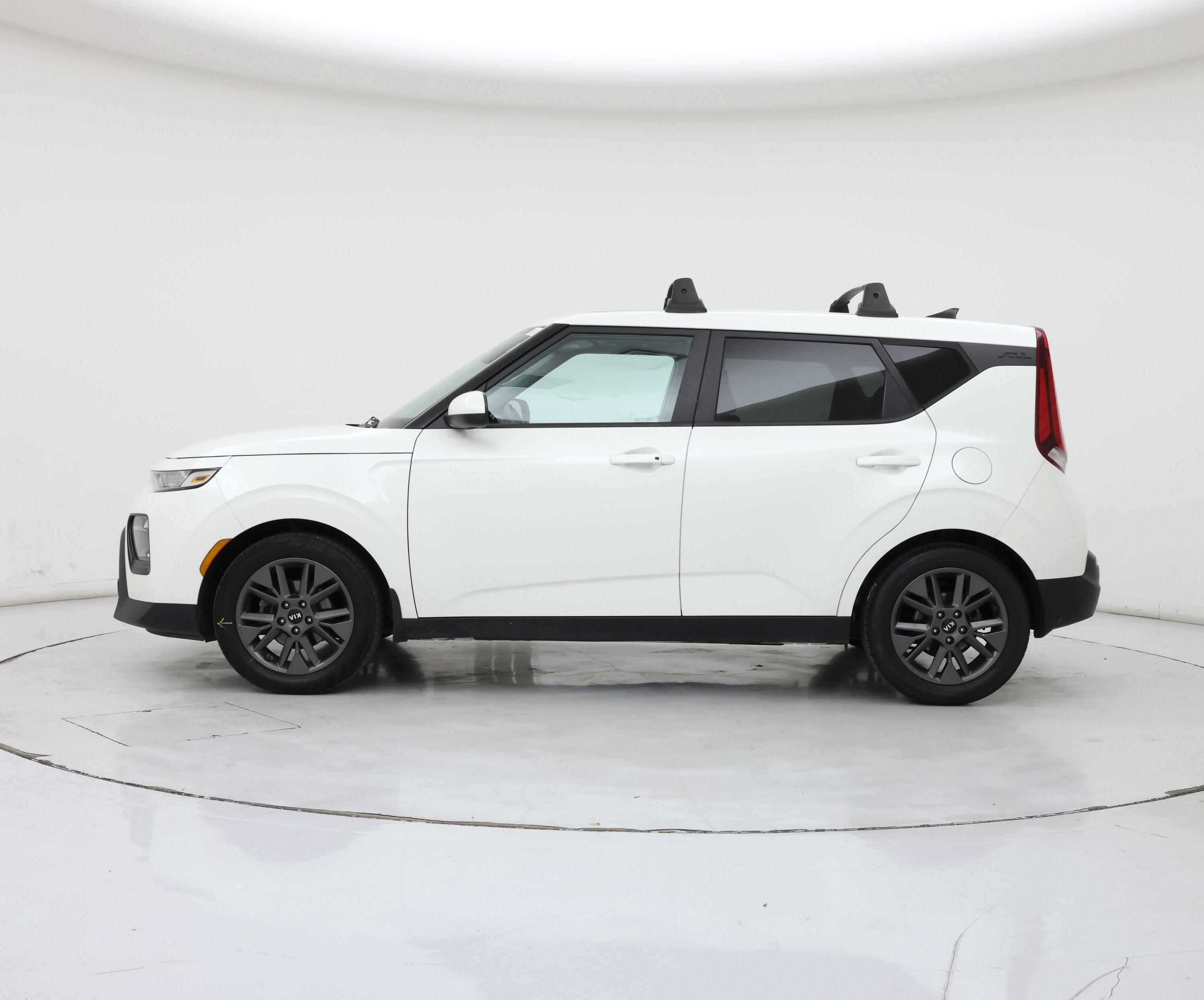 Thumbnail: 2021 Kia Soul - 3