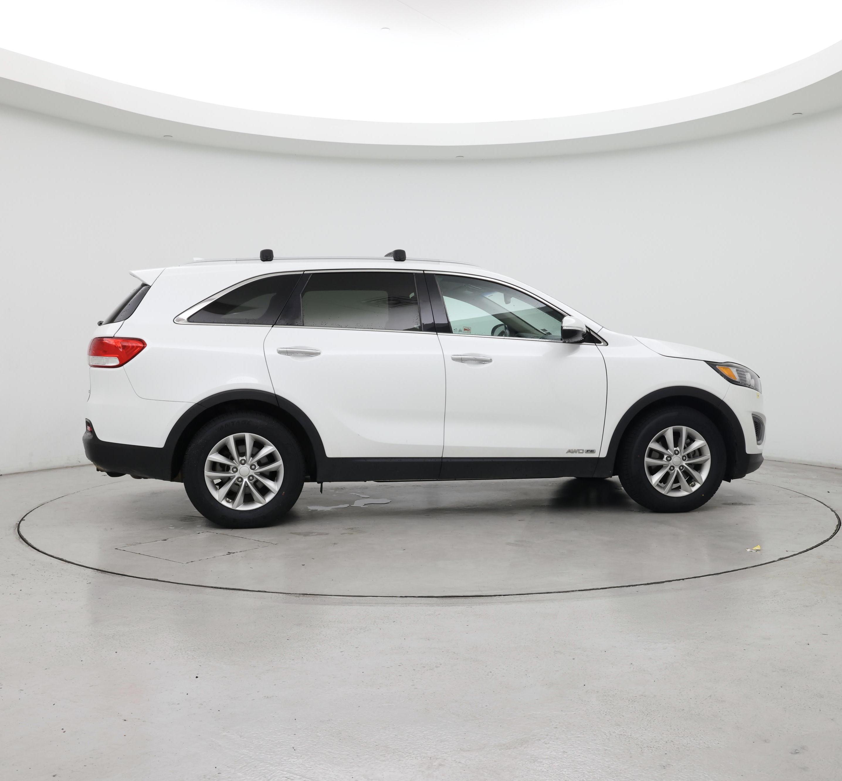 Thumbnail: 2016 Kia Sorento - 7
