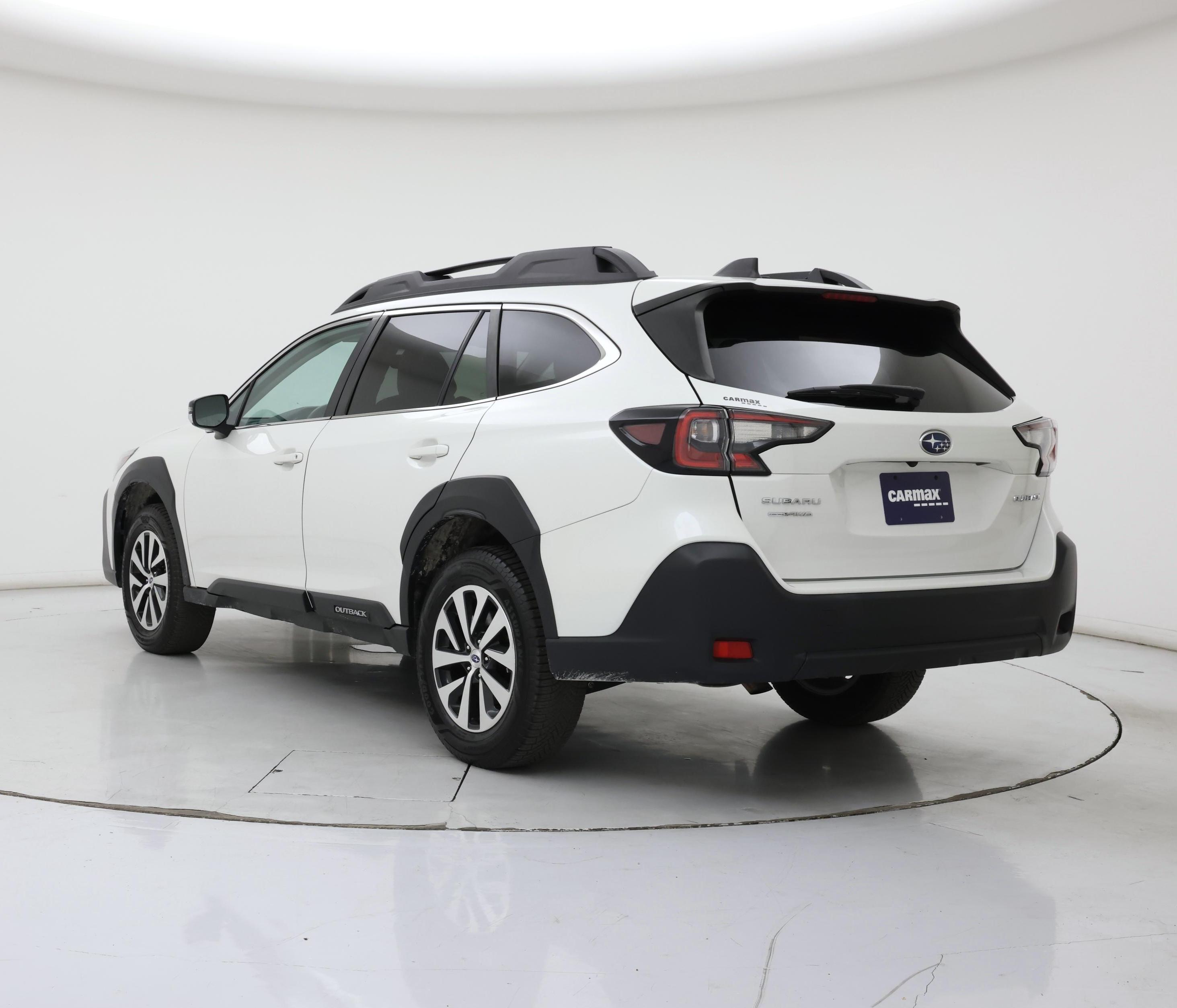 Thumbnail: 2023 Subaru Outback - 2