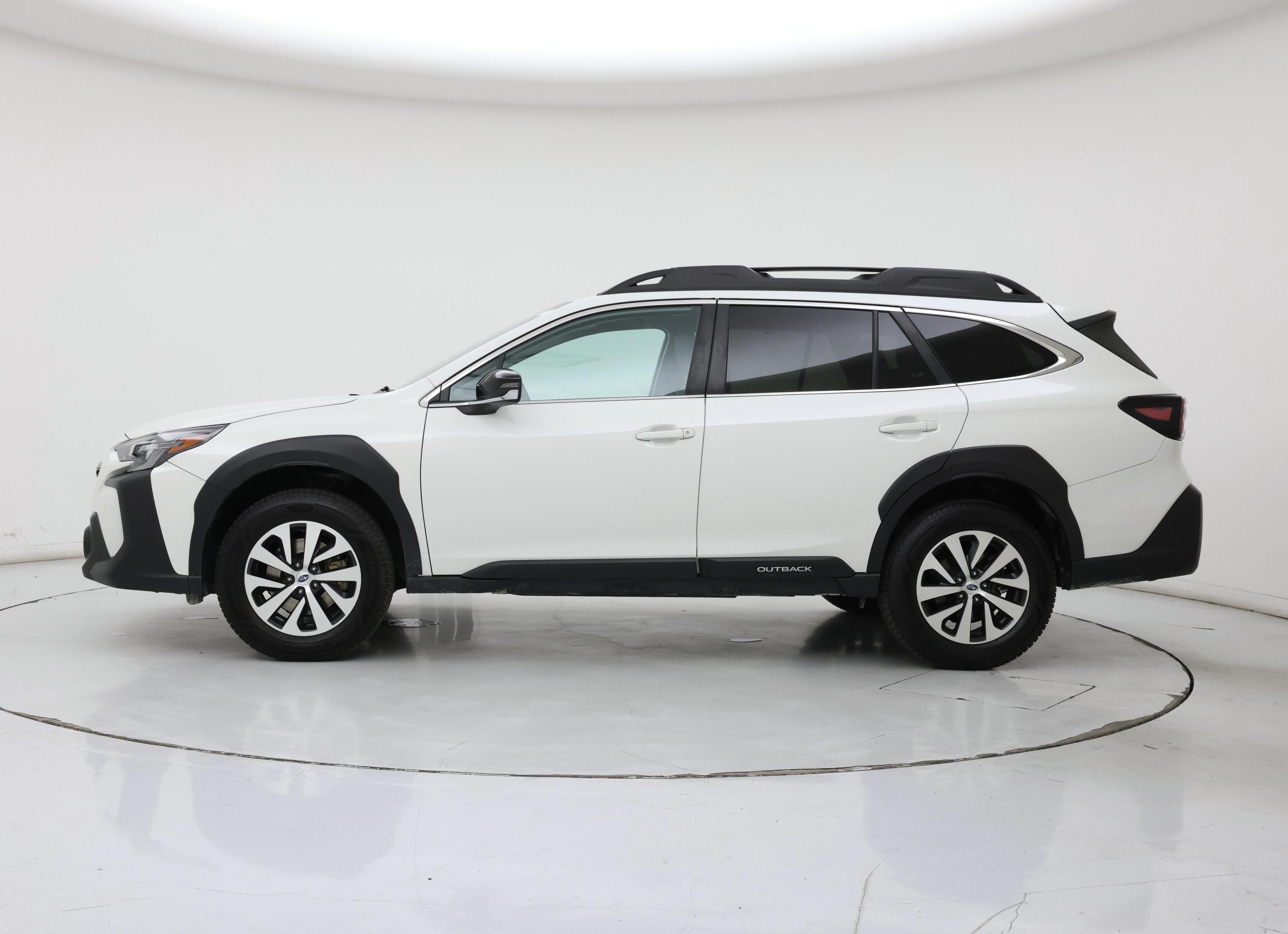 Thumbnail: 2023 Subaru Outback - 3