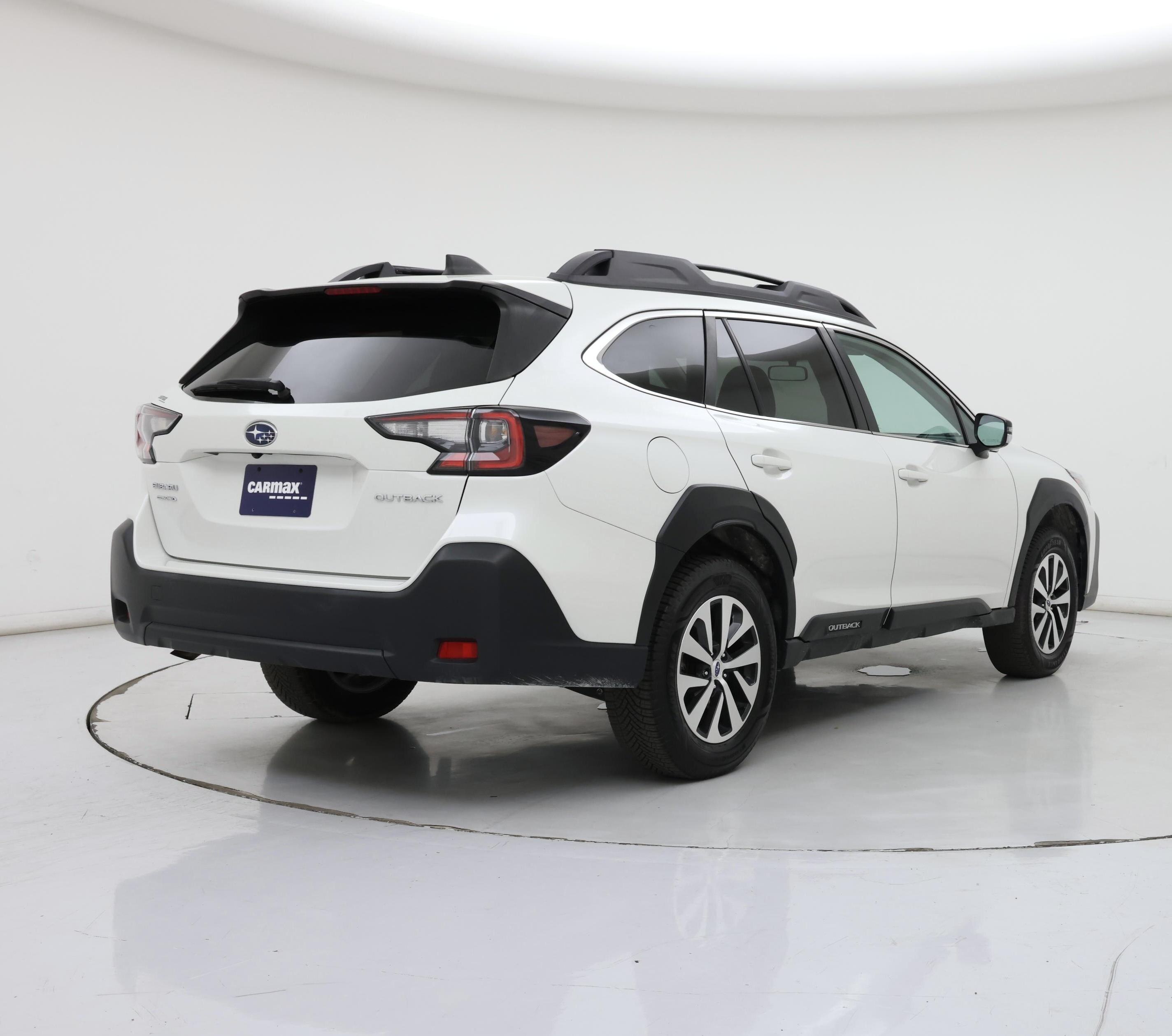 Thumbnail: 2023 Subaru Outback - 8