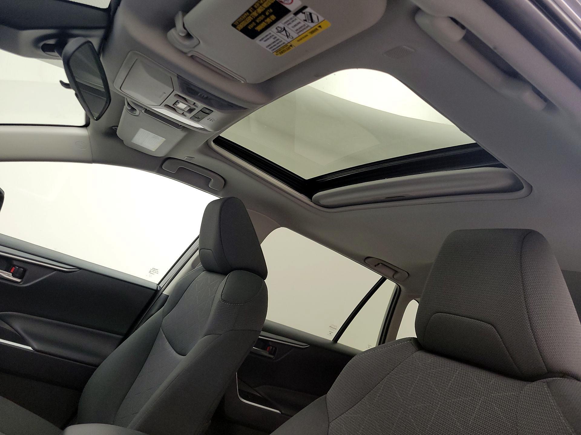 Thumbnail: 2024 Toyota RAV4 - 19