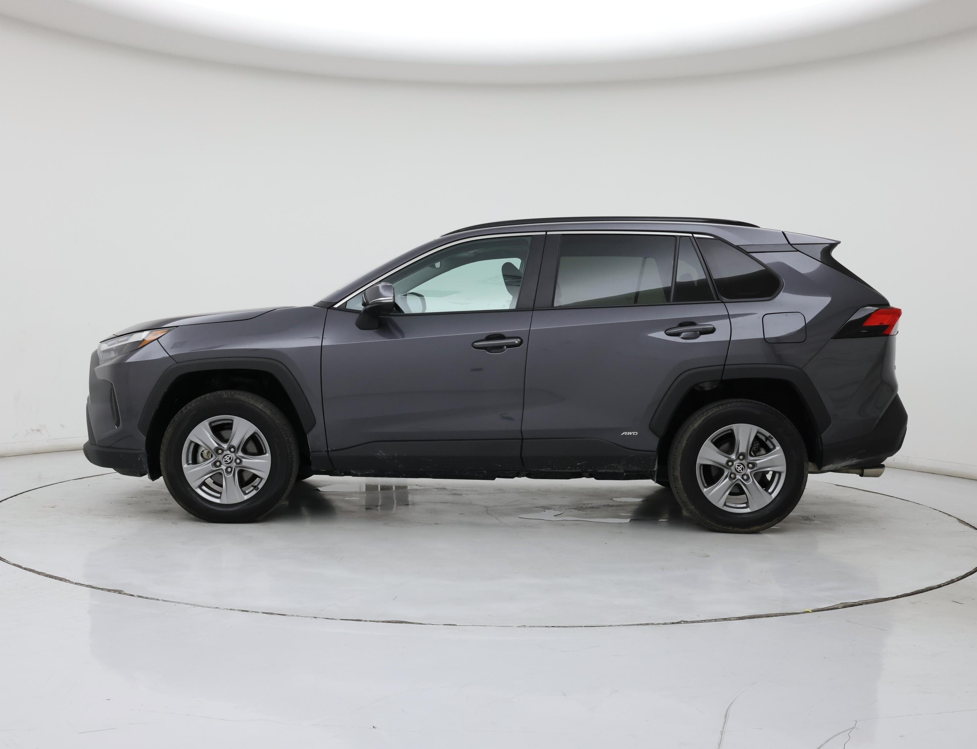 Thumbnail: 2024 Toyota RAV4 - 3
