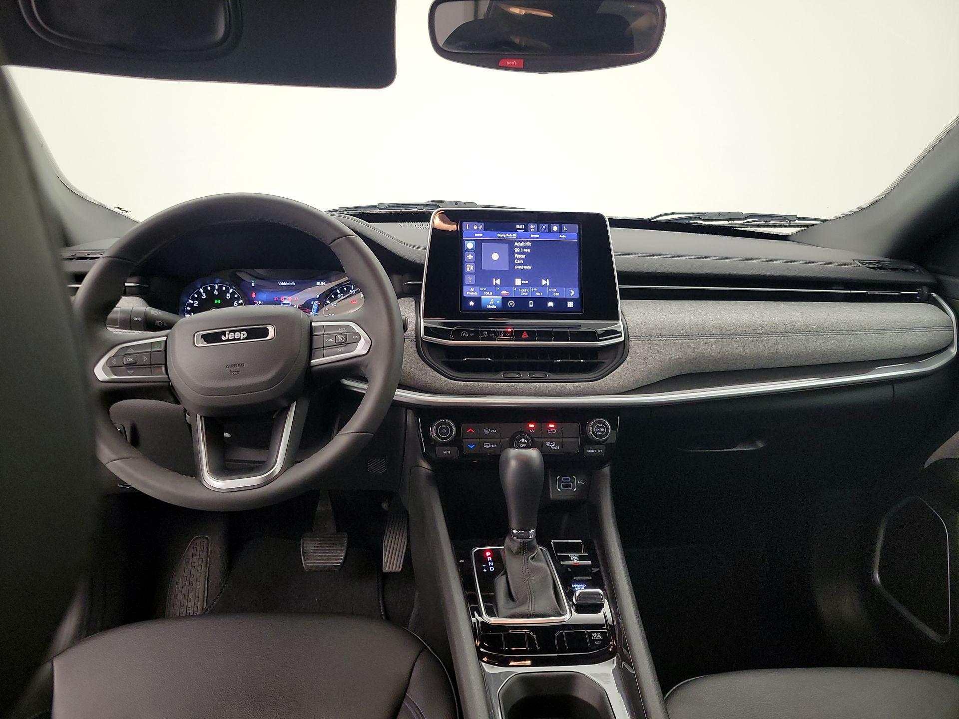 Thumbnail: 2025 Jeep Compass - 9