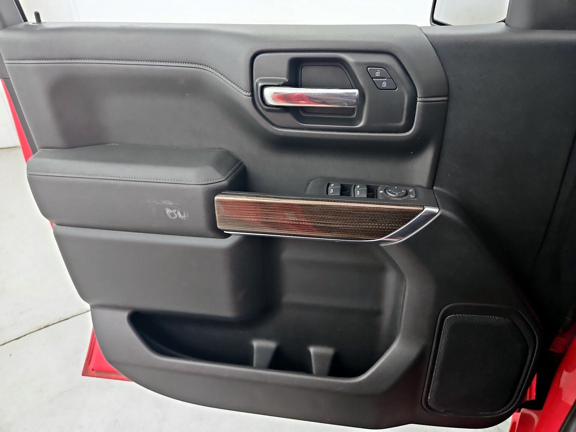 Thumbnail: 2019 Chevrolet Silverado 1500 - 12