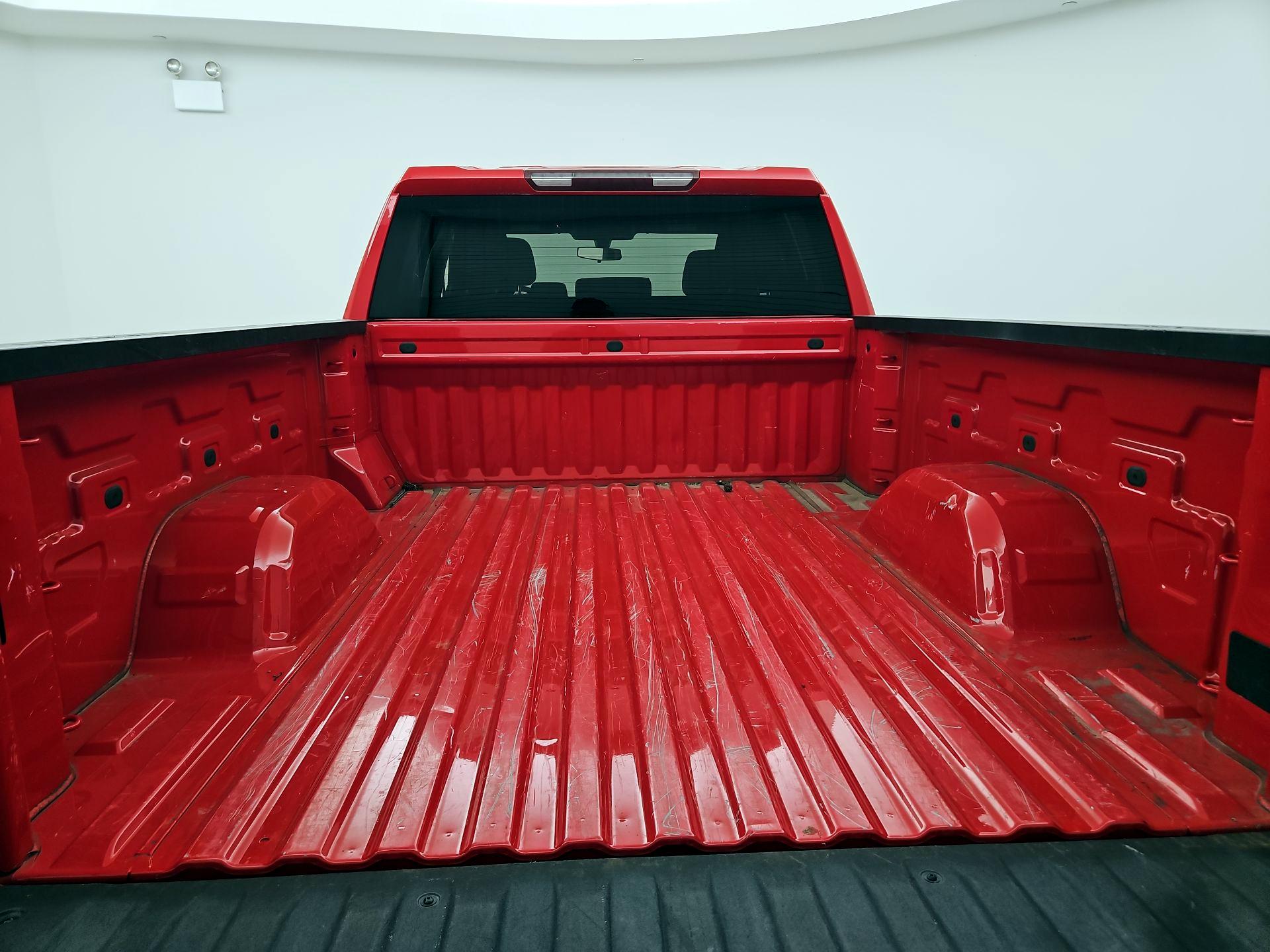 Thumbnail: 2019 Chevrolet Silverado 1500 - 20