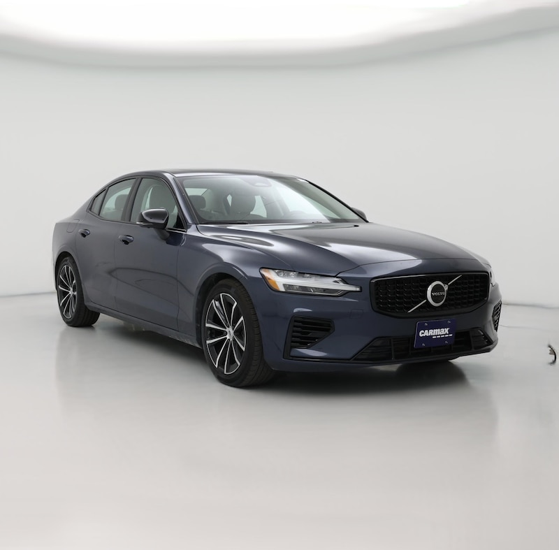 2023 Volvo S60 Recharge PHEV T8 Plus Dark Theme