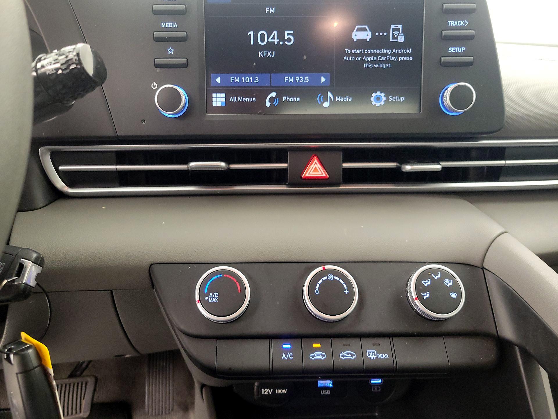 Thumbnail: 2025 Hyundai Elantra - 16