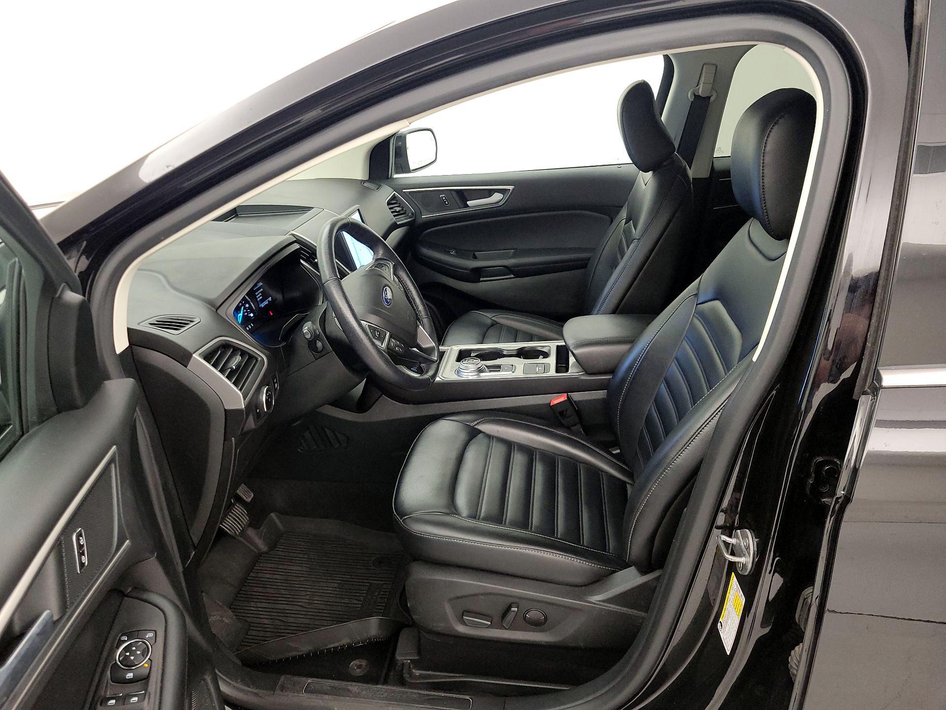 Thumbnail: 2023 Ford Edge - 11