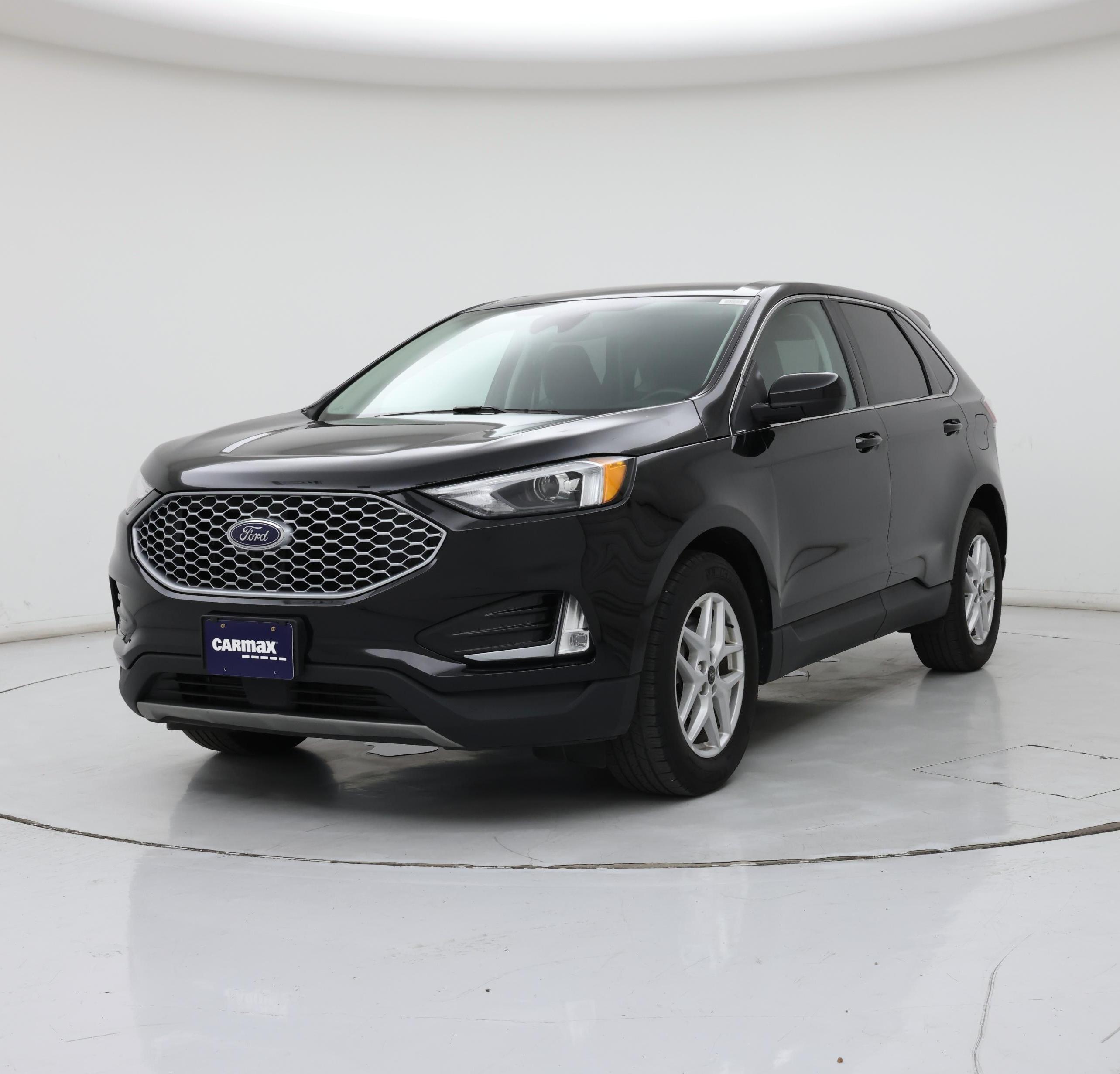 Thumbnail: 2023 Ford Edge - 4