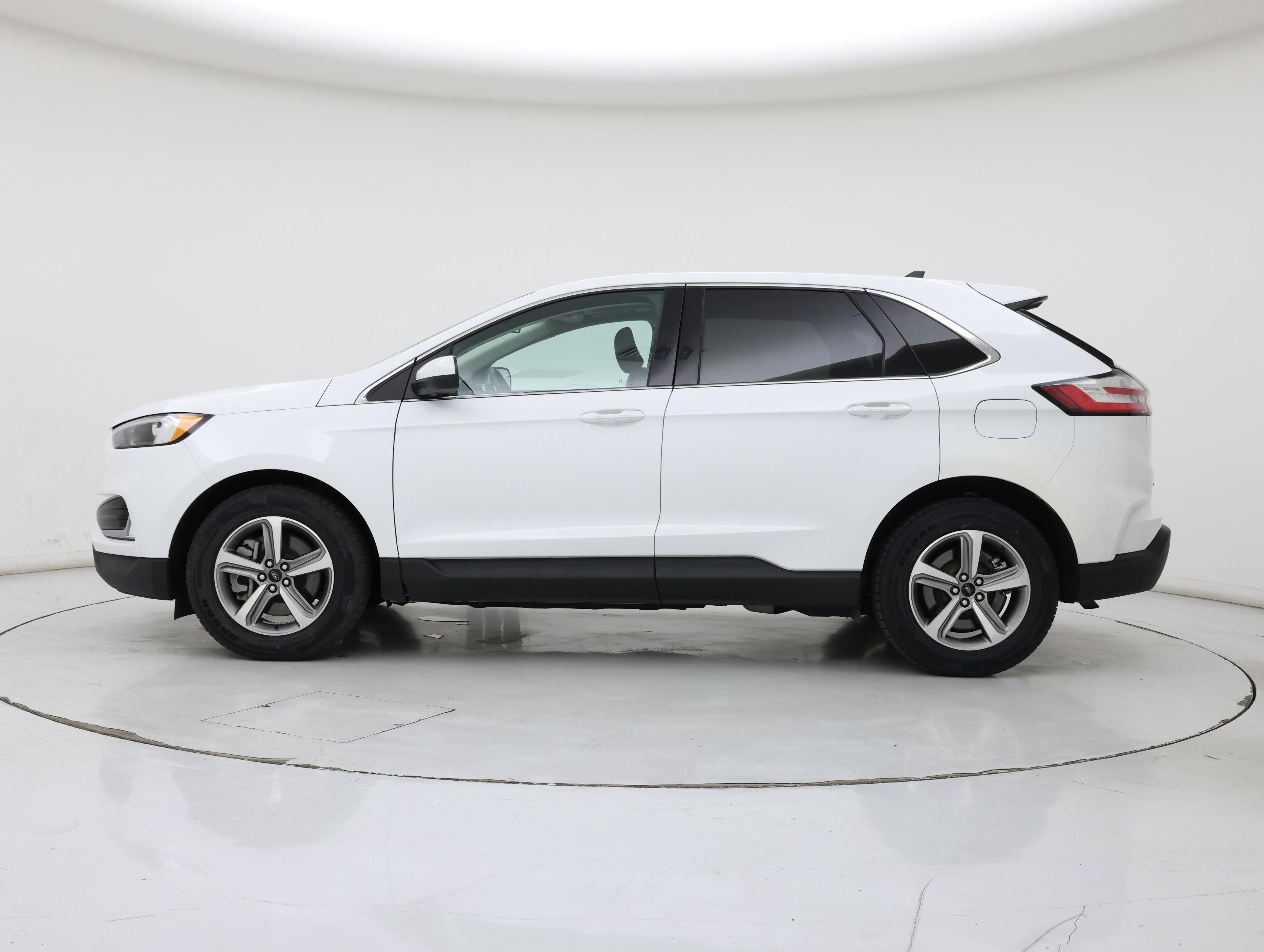 Thumbnail: 2024 Ford Edge - 3