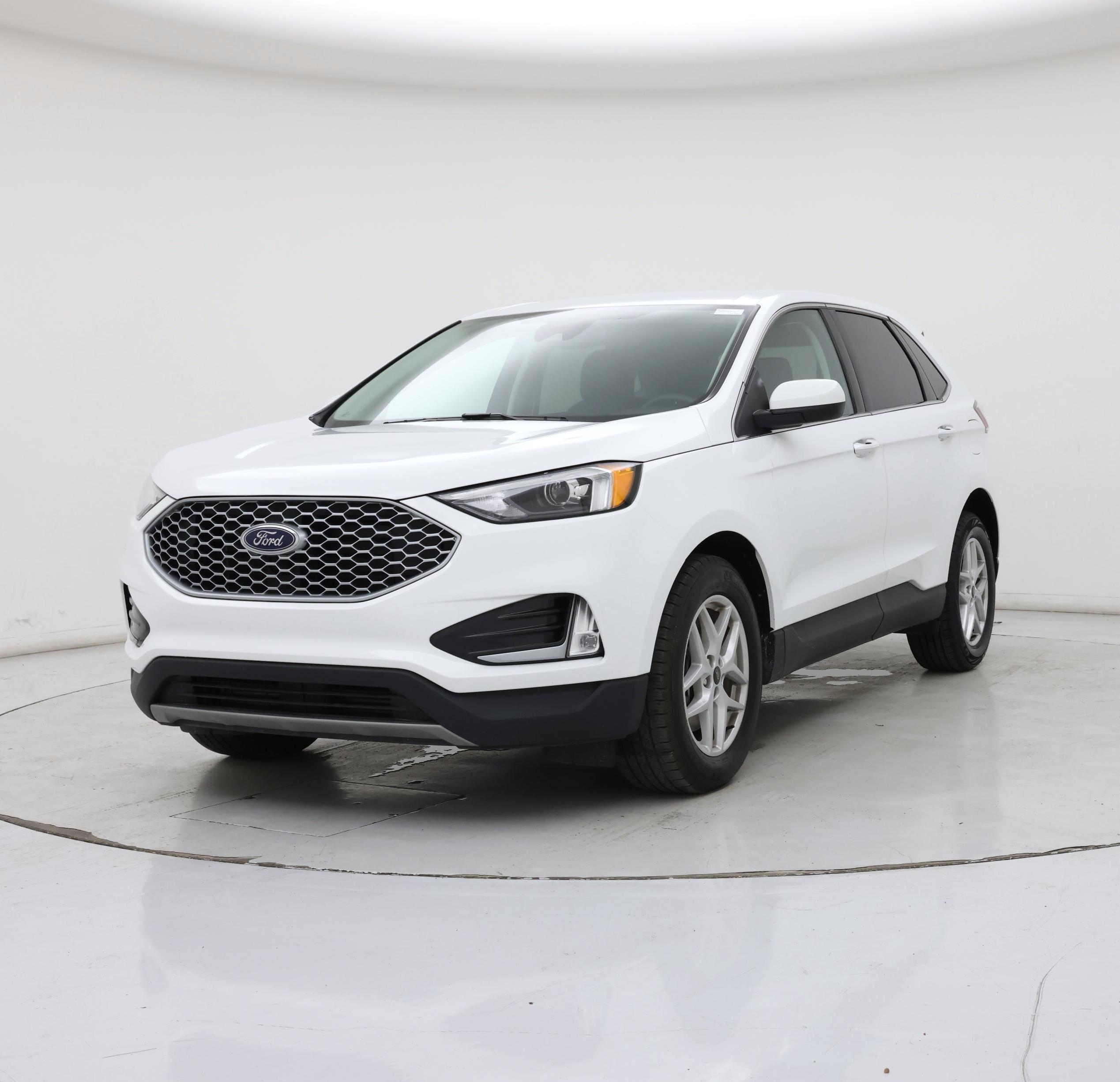 Thumbnail: 2023 Ford Edge - 4