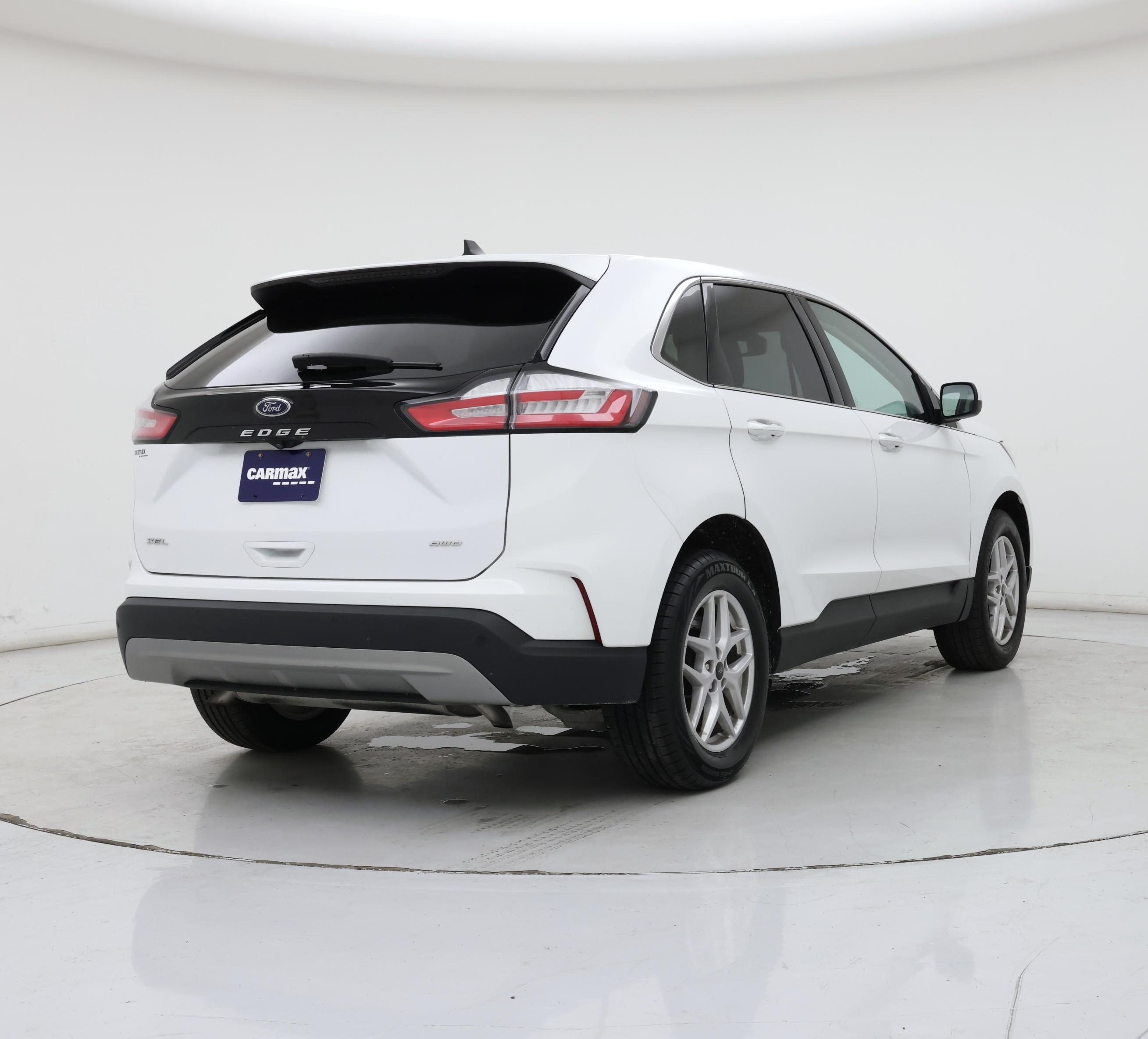 Thumbnail: 2023 Ford Edge - 8