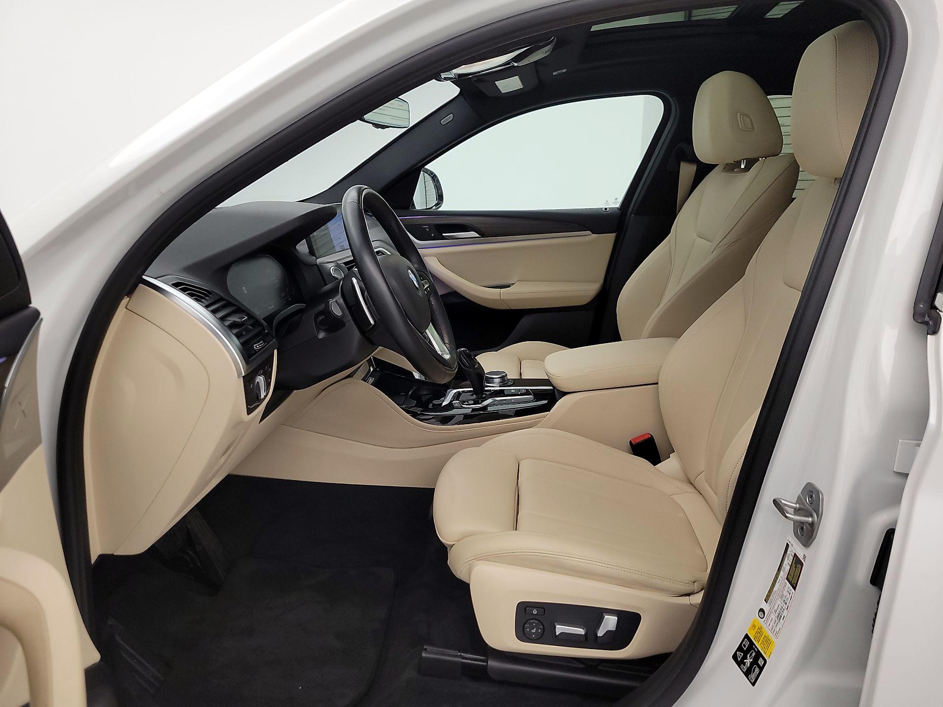 Thumbnail: 2021 BMW X4 - 11