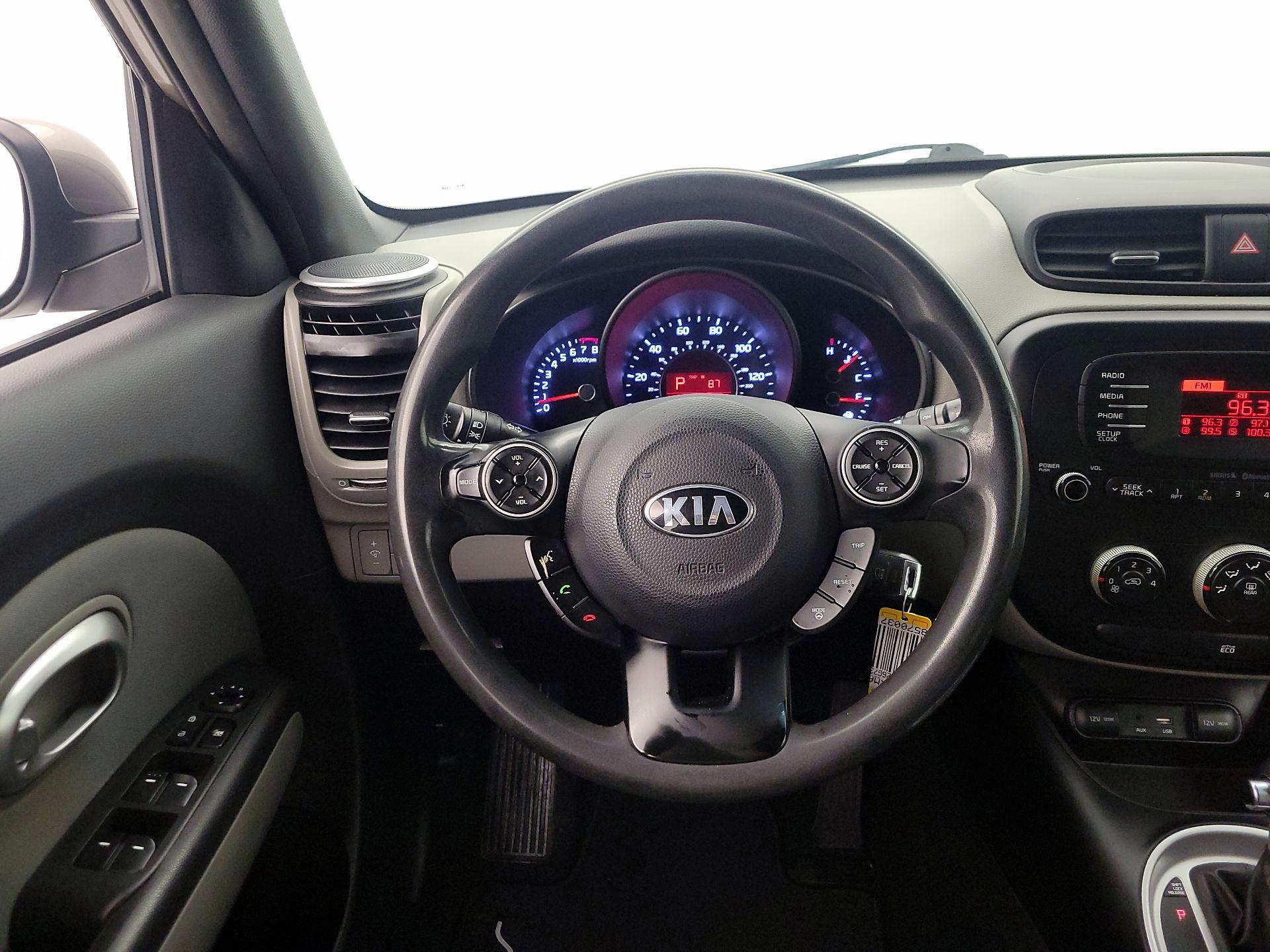 Thumbnail: 2016 Kia Soul - 10