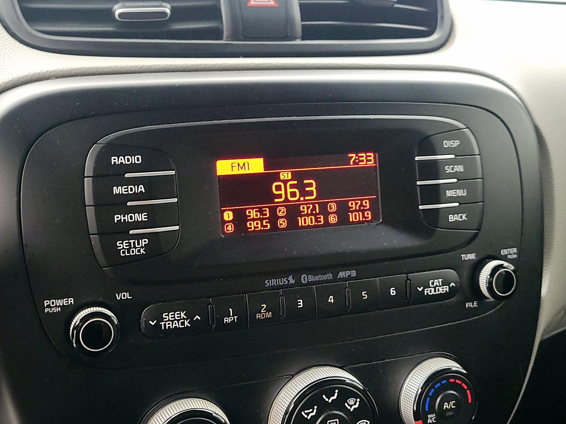 Thumbnail: 2016 Kia Soul - 14