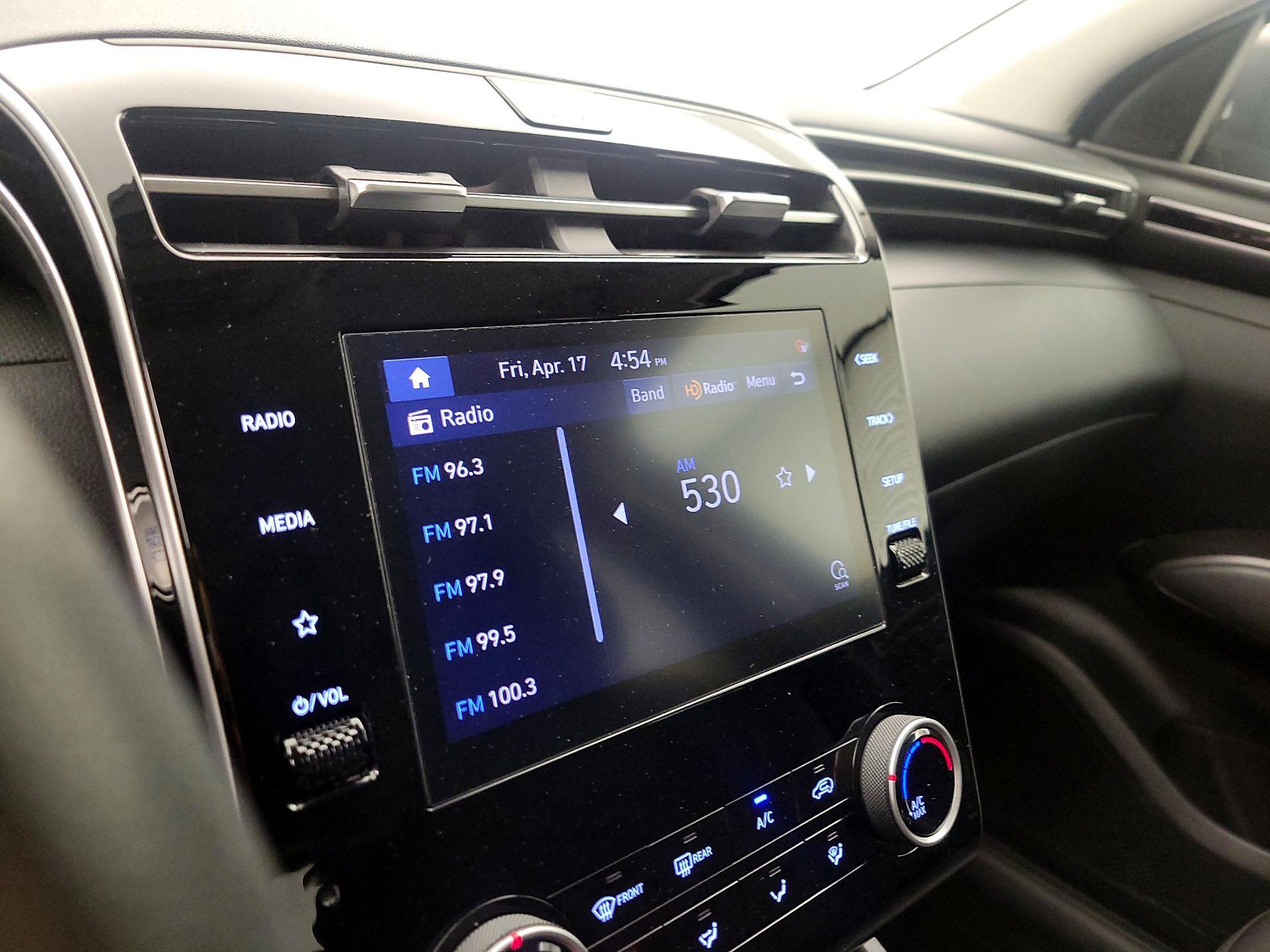 Thumbnail: 2022 Hyundai Tucson - 15