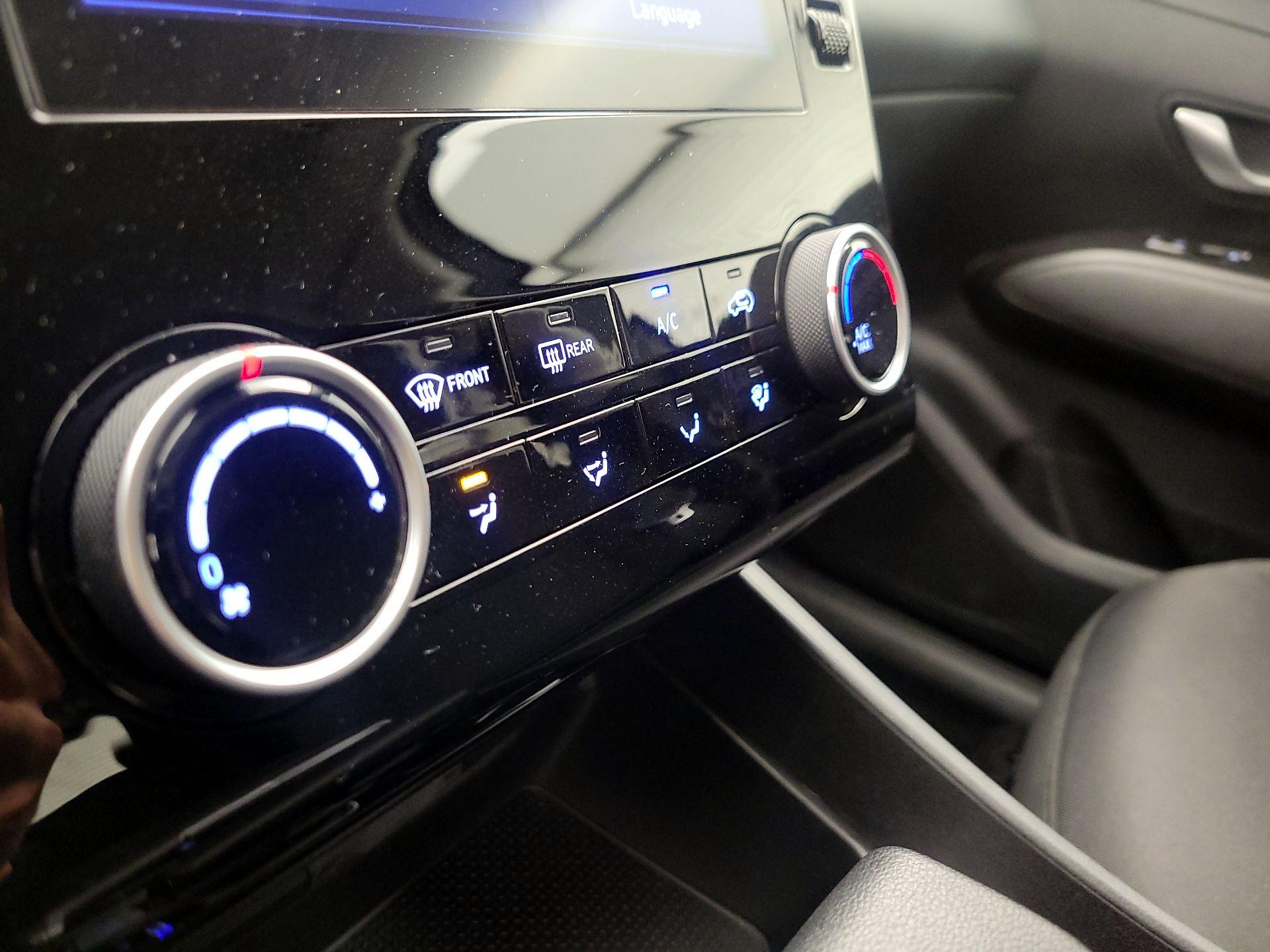 Thumbnail: 2022 Hyundai Tucson - 16