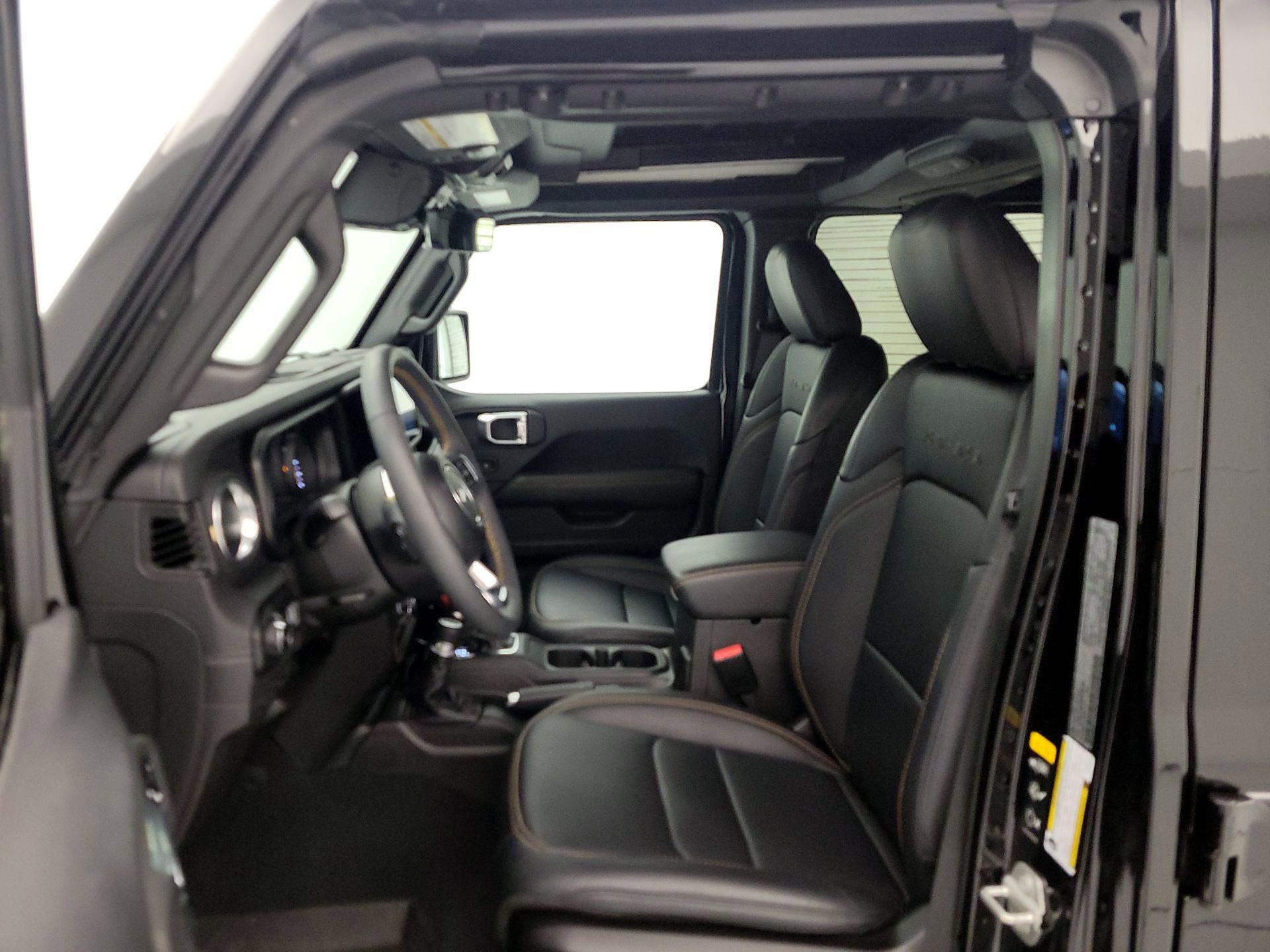 Thumbnail: 2024 Jeep Wrangler - 11