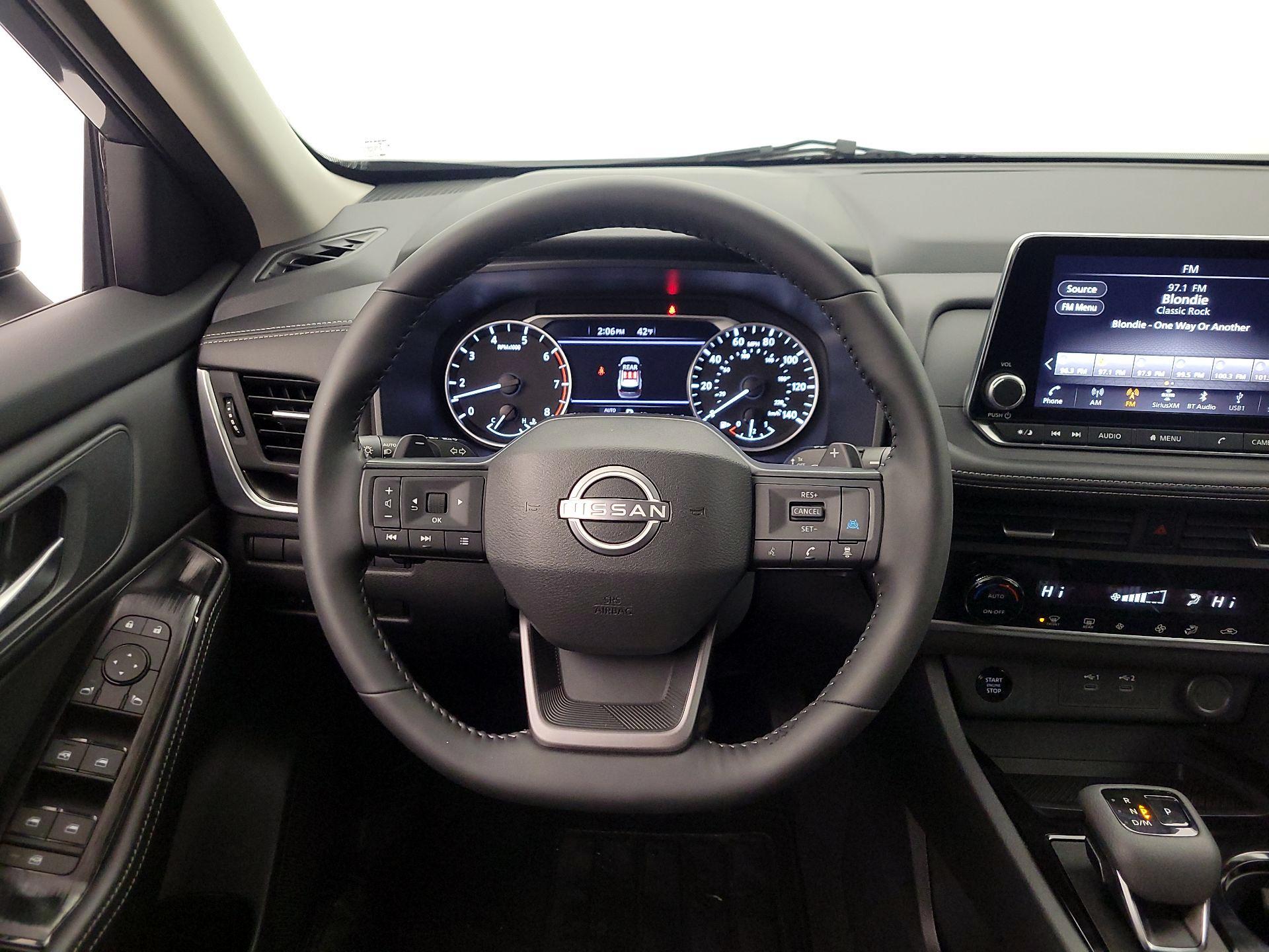 Thumbnail: 2025 Nissan Rogue - 10