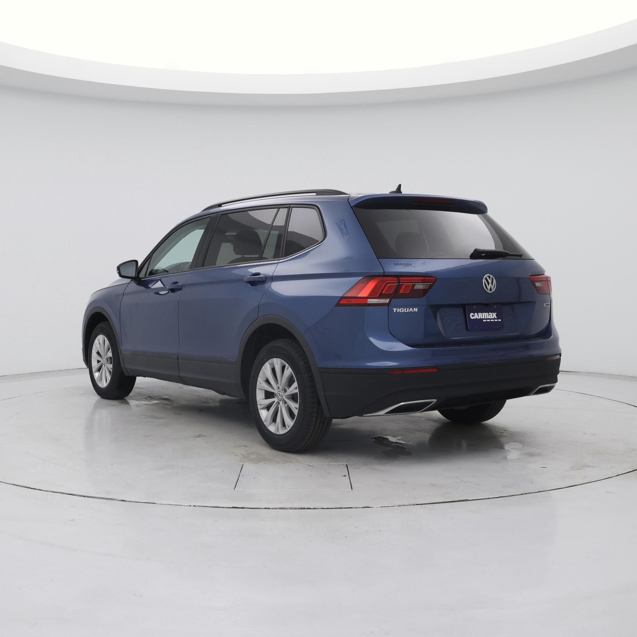 Thumbnail: 2020 Volkswagen Tiguan - 2