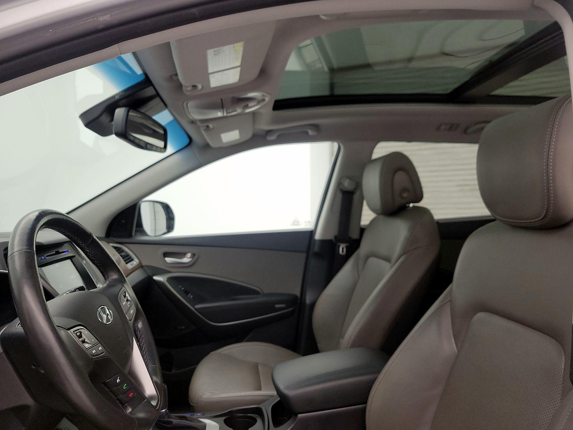 Thumbnail: 2017 Hyundai Santa Fe - 20