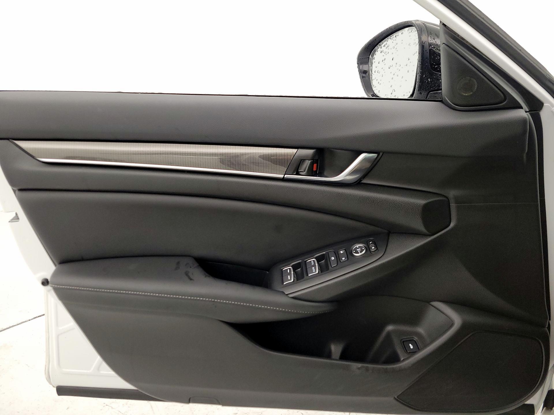 Thumbnail: 2022 Honda Accord - 12