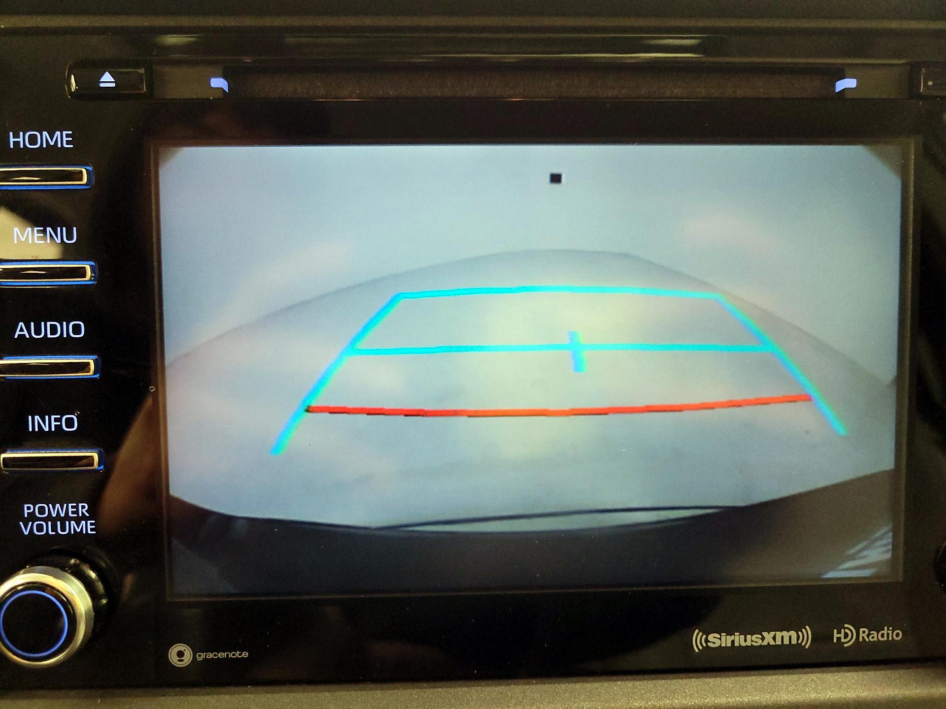 Thumbnail: 2018 Toyota Sienna - 14