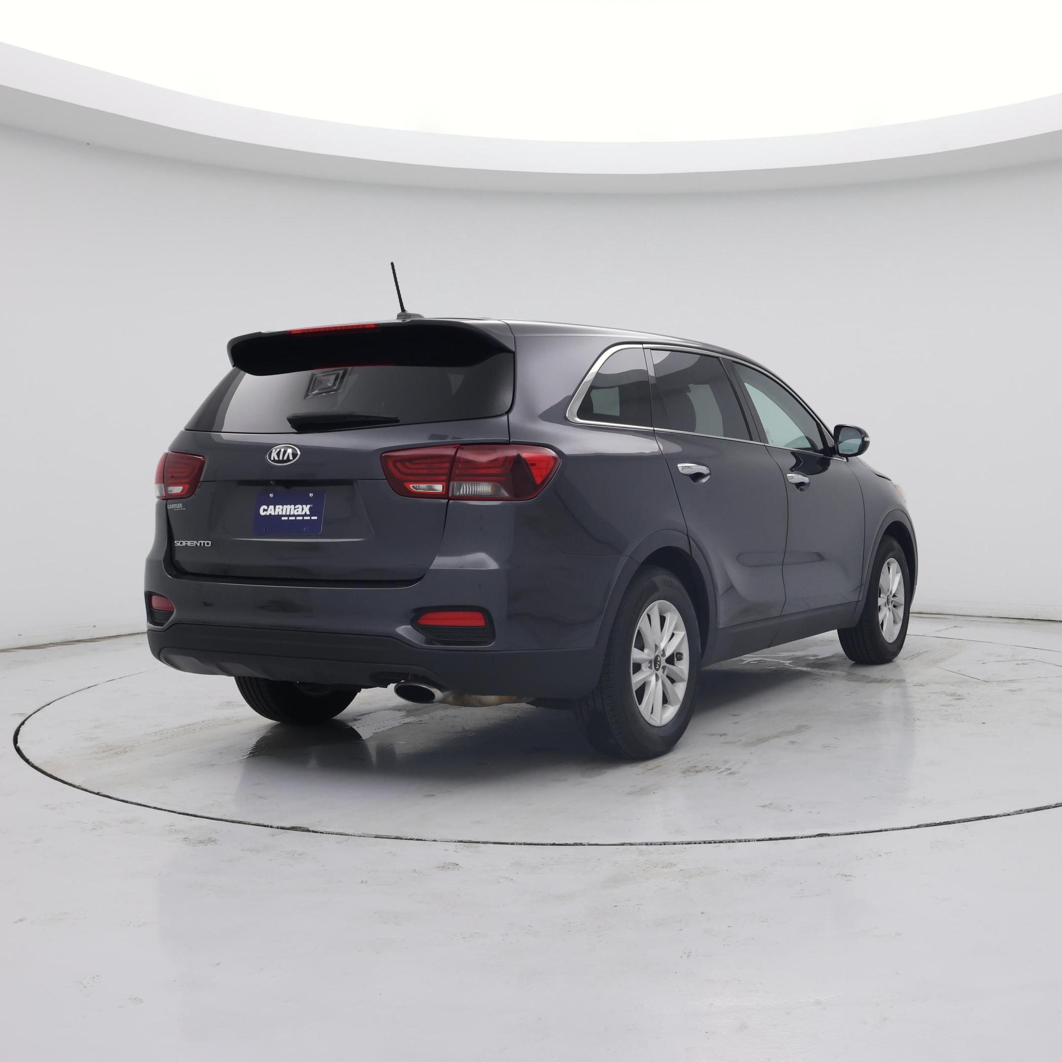 Thumbnail: 2019 Kia Sorento - 8