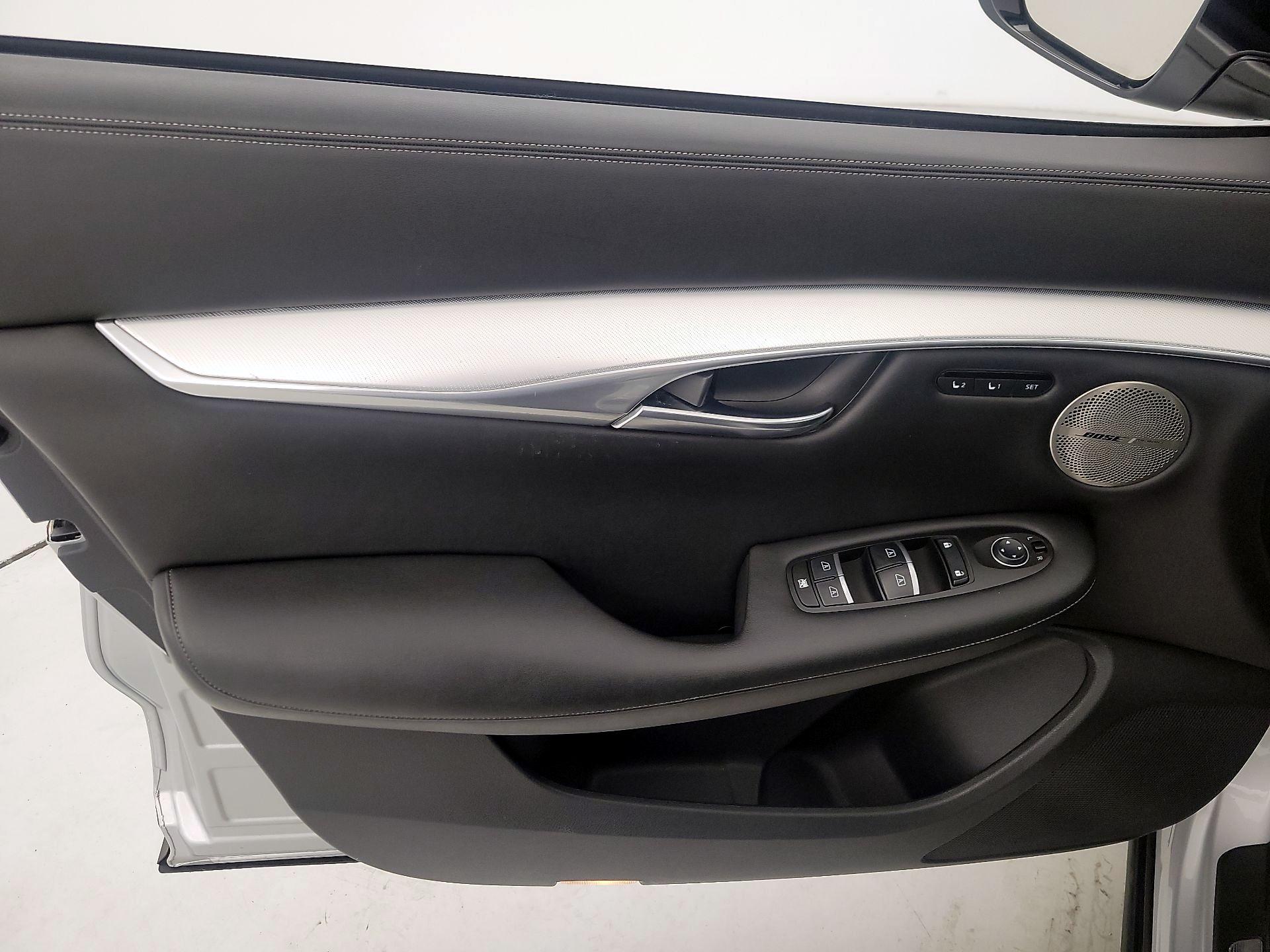 Thumbnail: 2019 INFINITI QX50 - 12